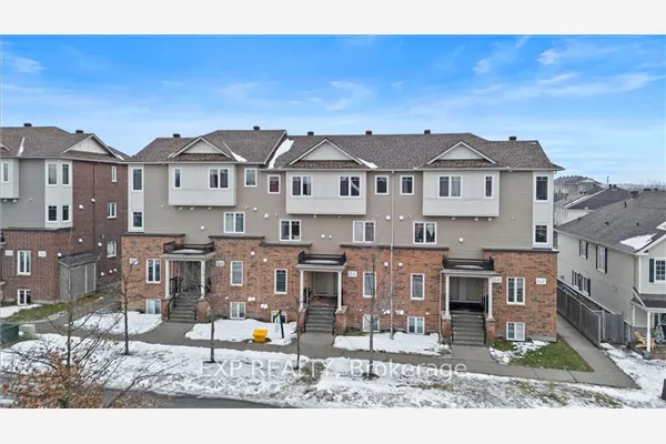 290 Espin Heights #290