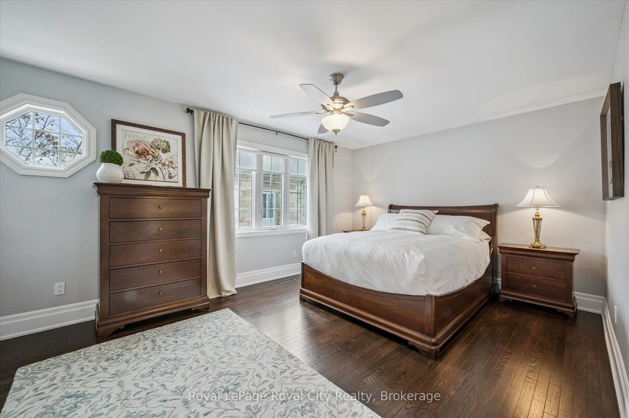 25 MANOR PARK Crescent #11