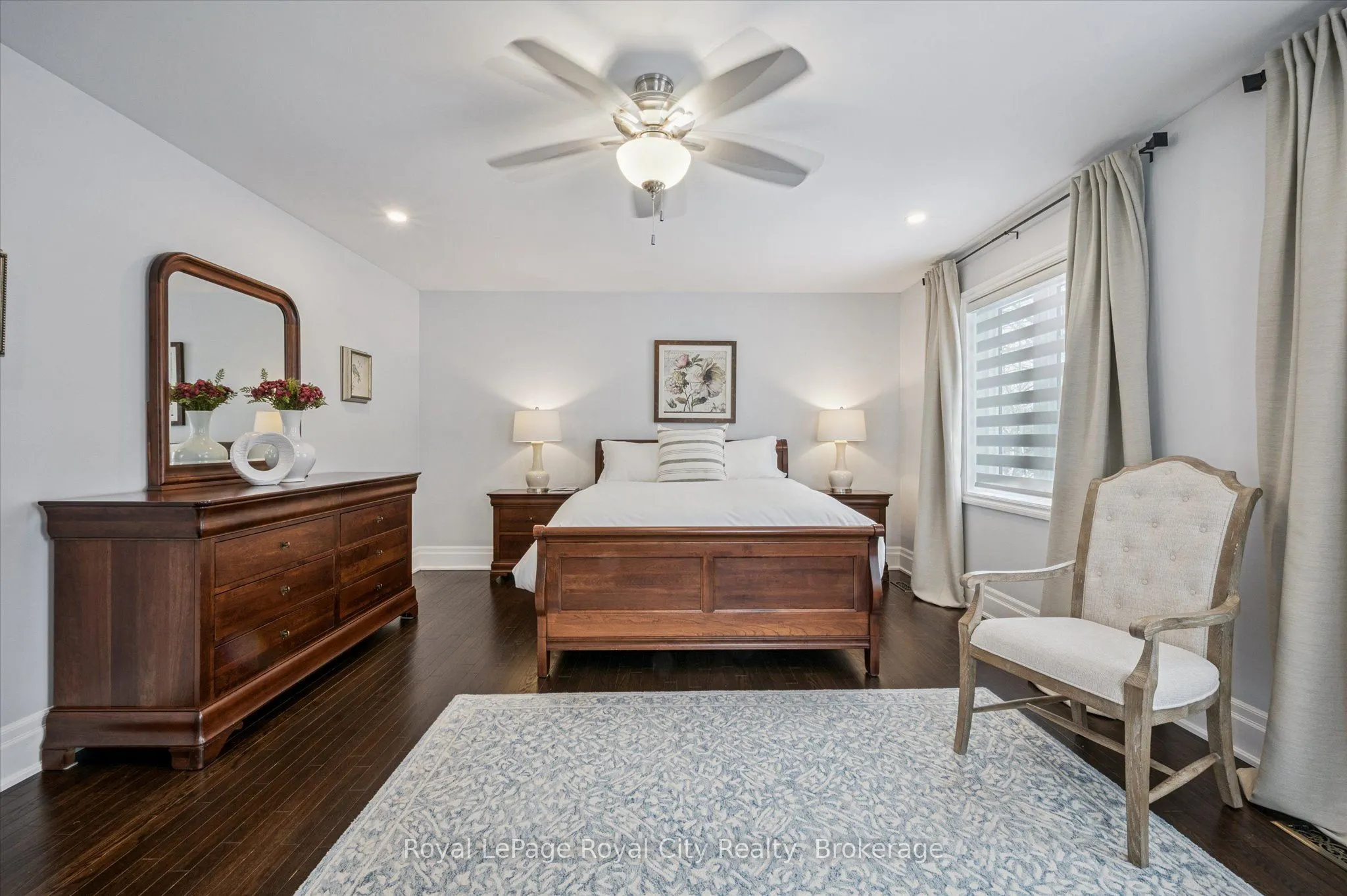 25 MANOR PARK Crescent #11