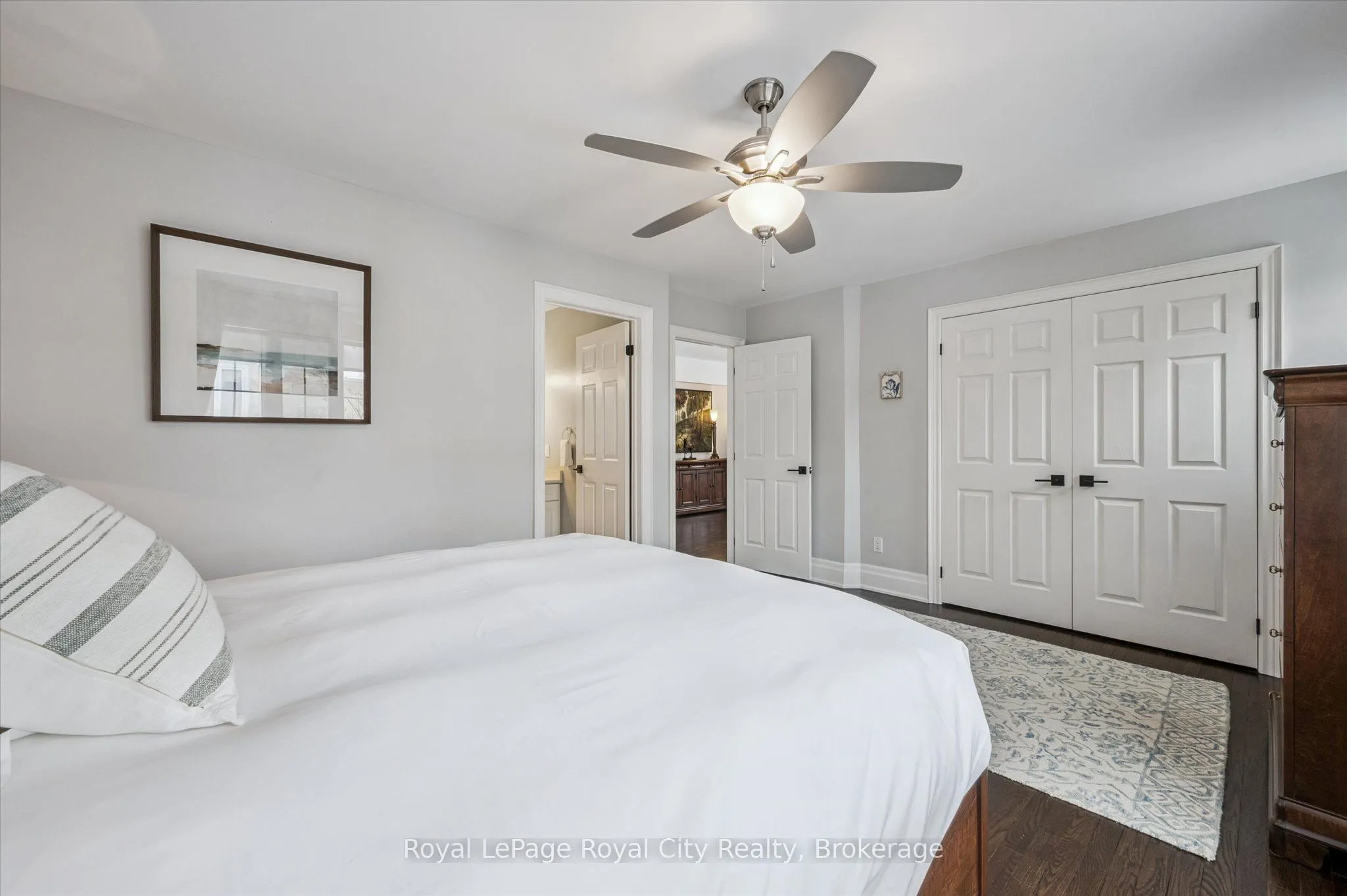 25 MANOR PARK Crescent #11