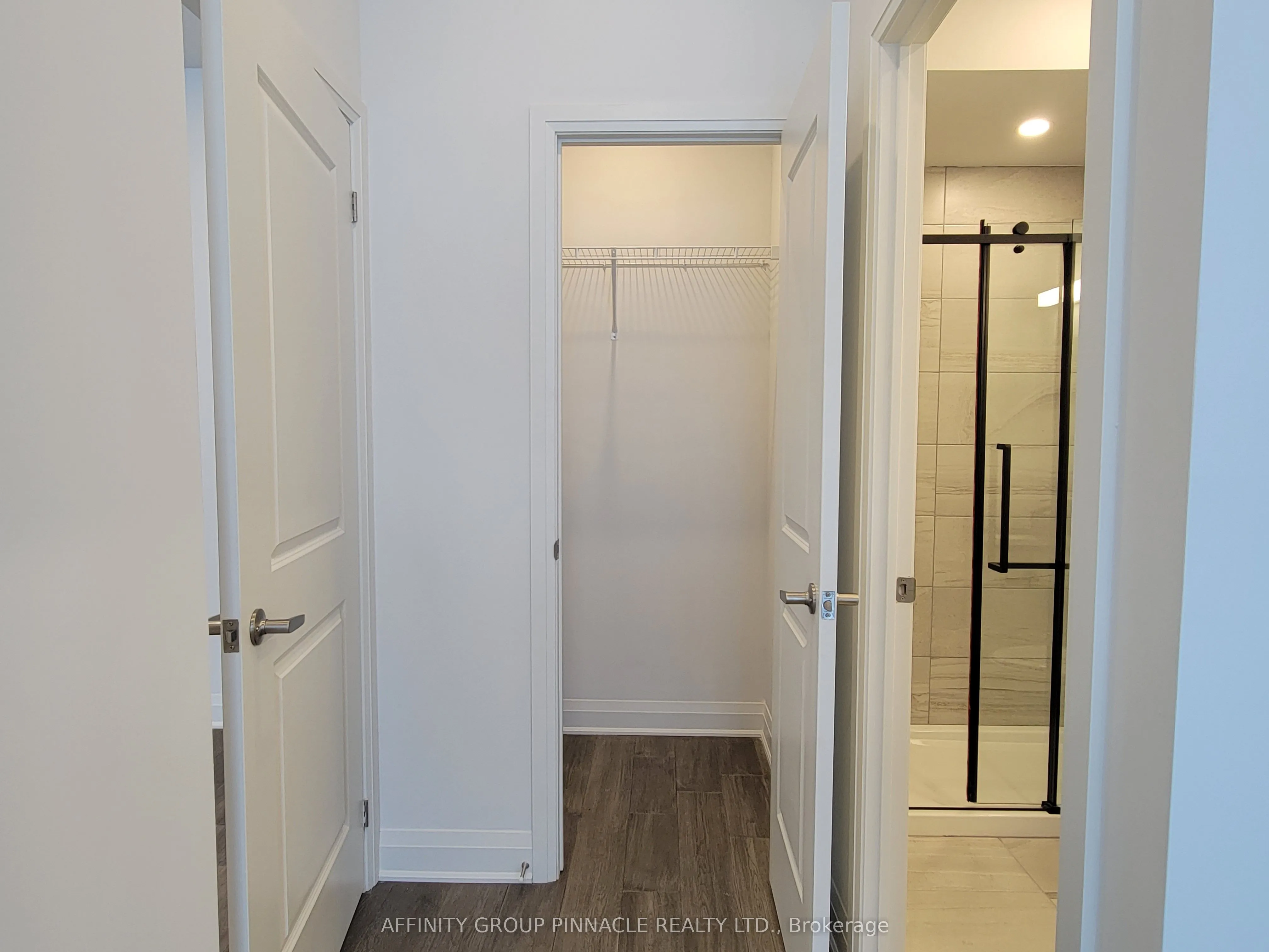 99 Louisa Street #201