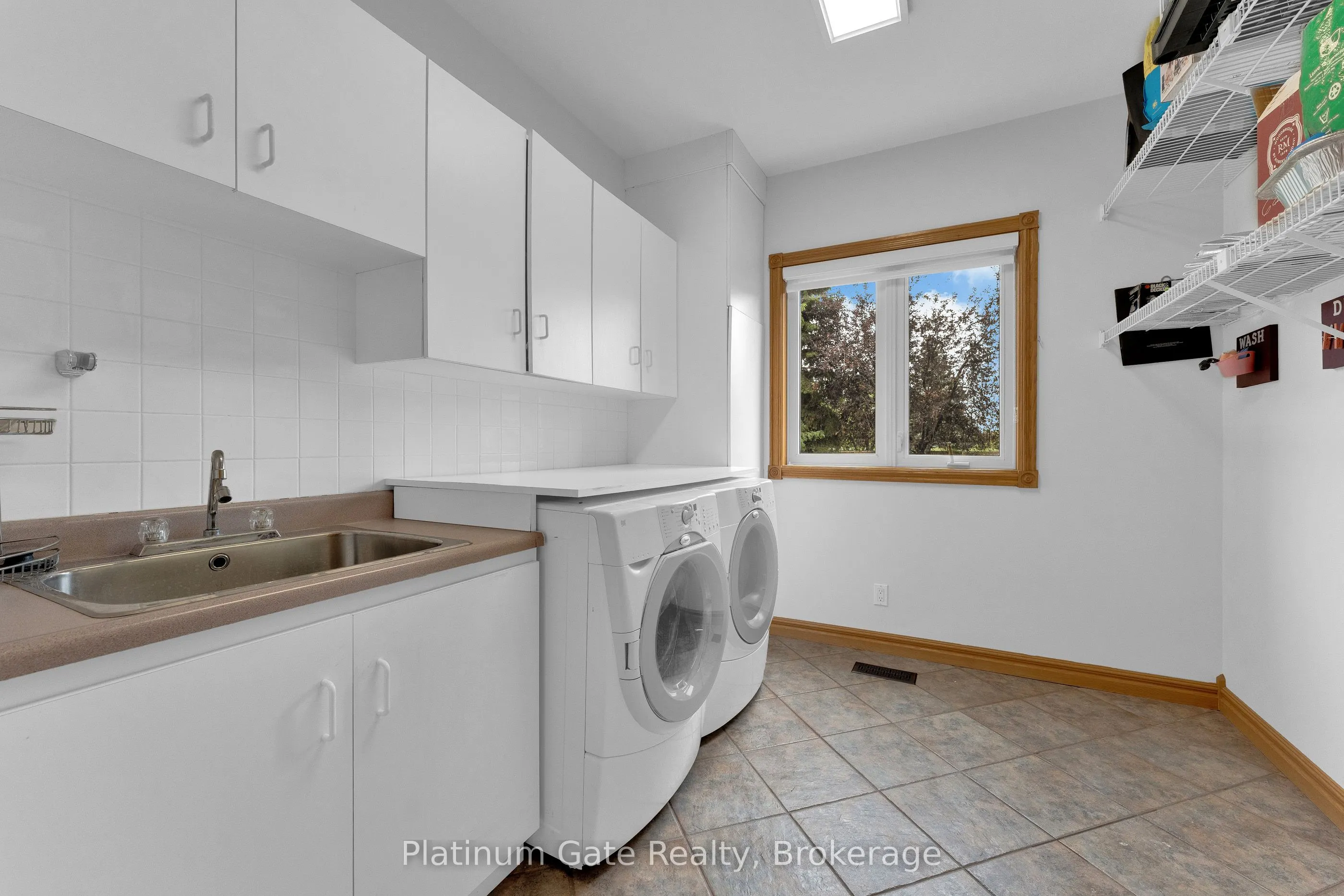150 Seymour Crescent