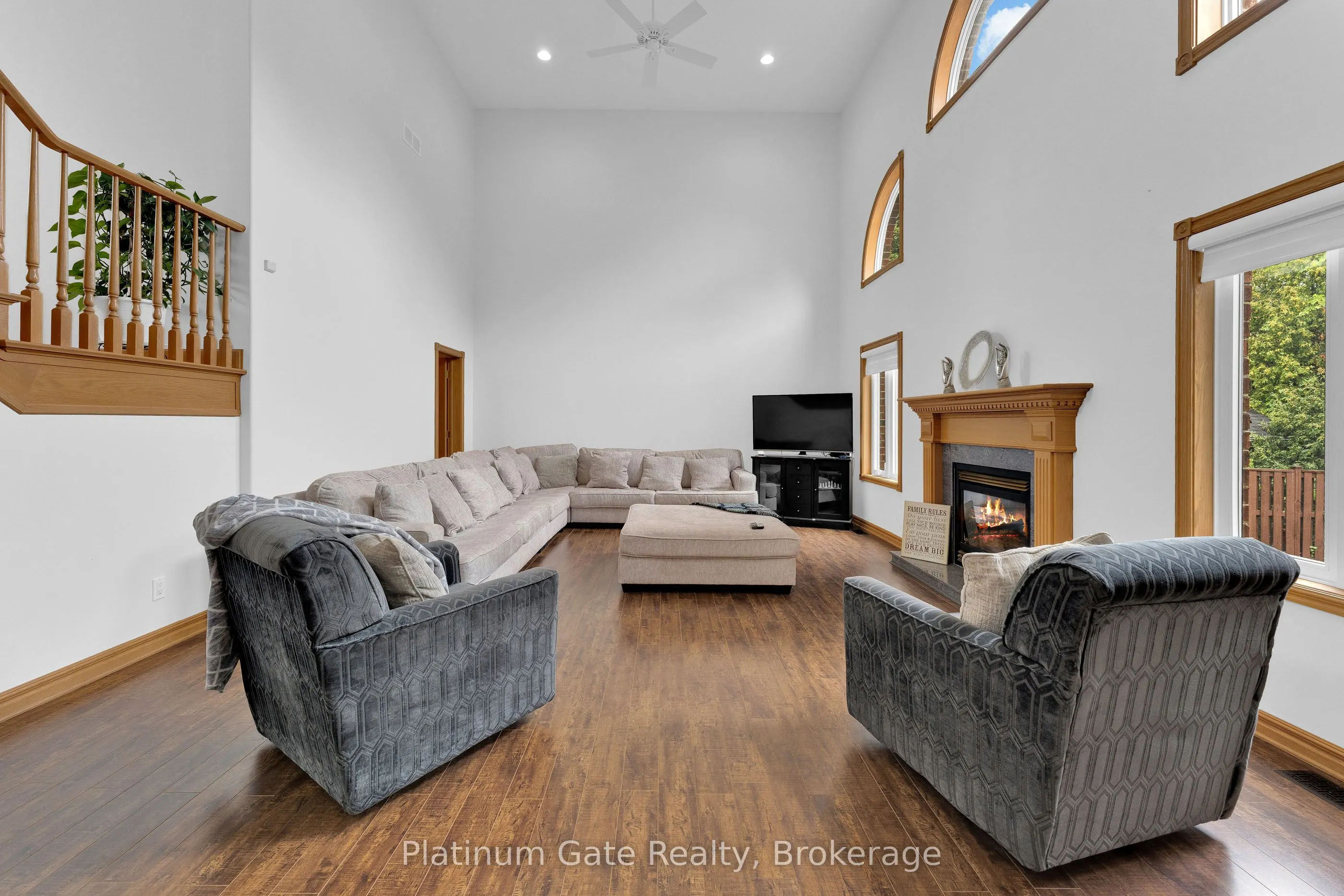 150 Seymour Crescent