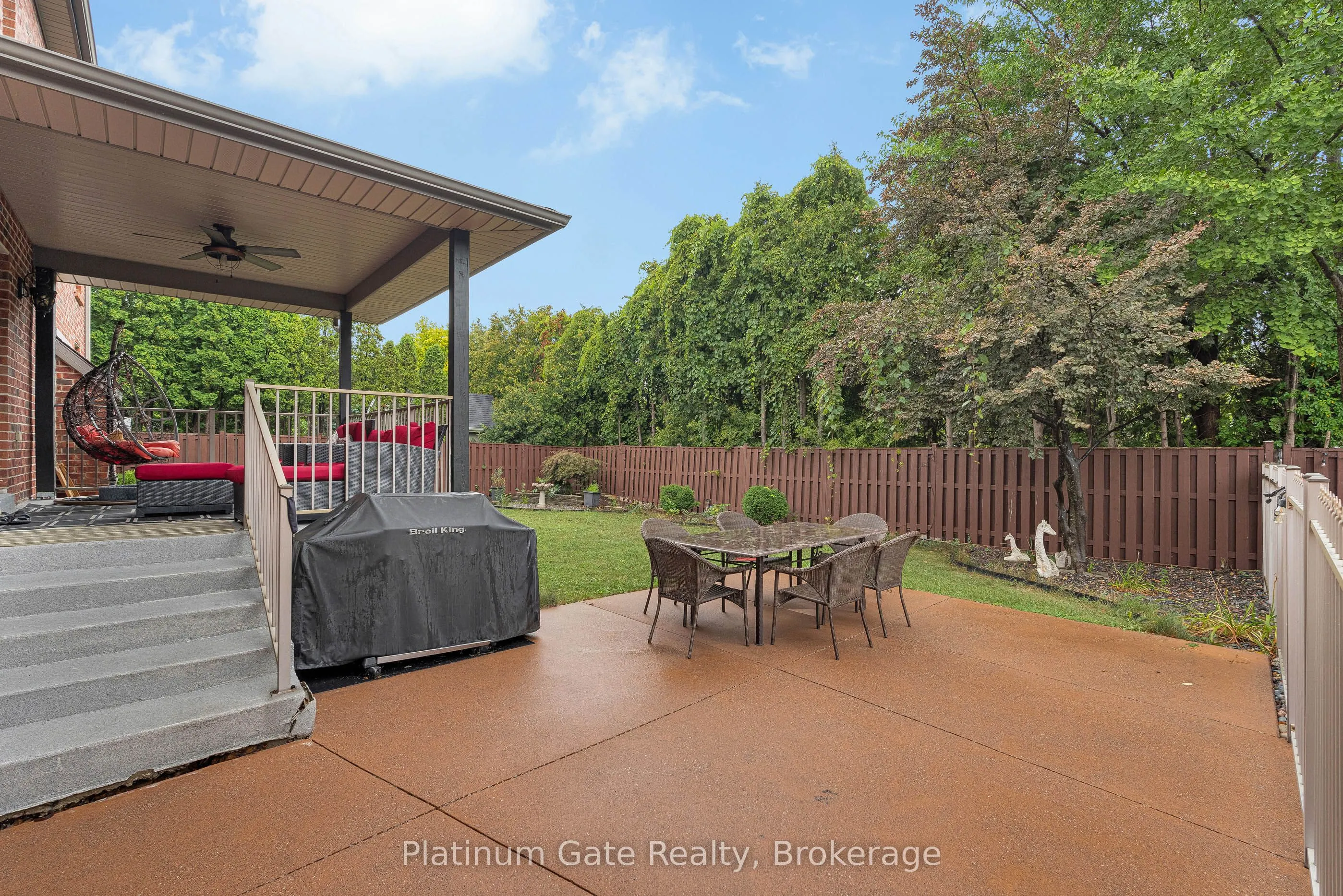 150 Seymour Crescent