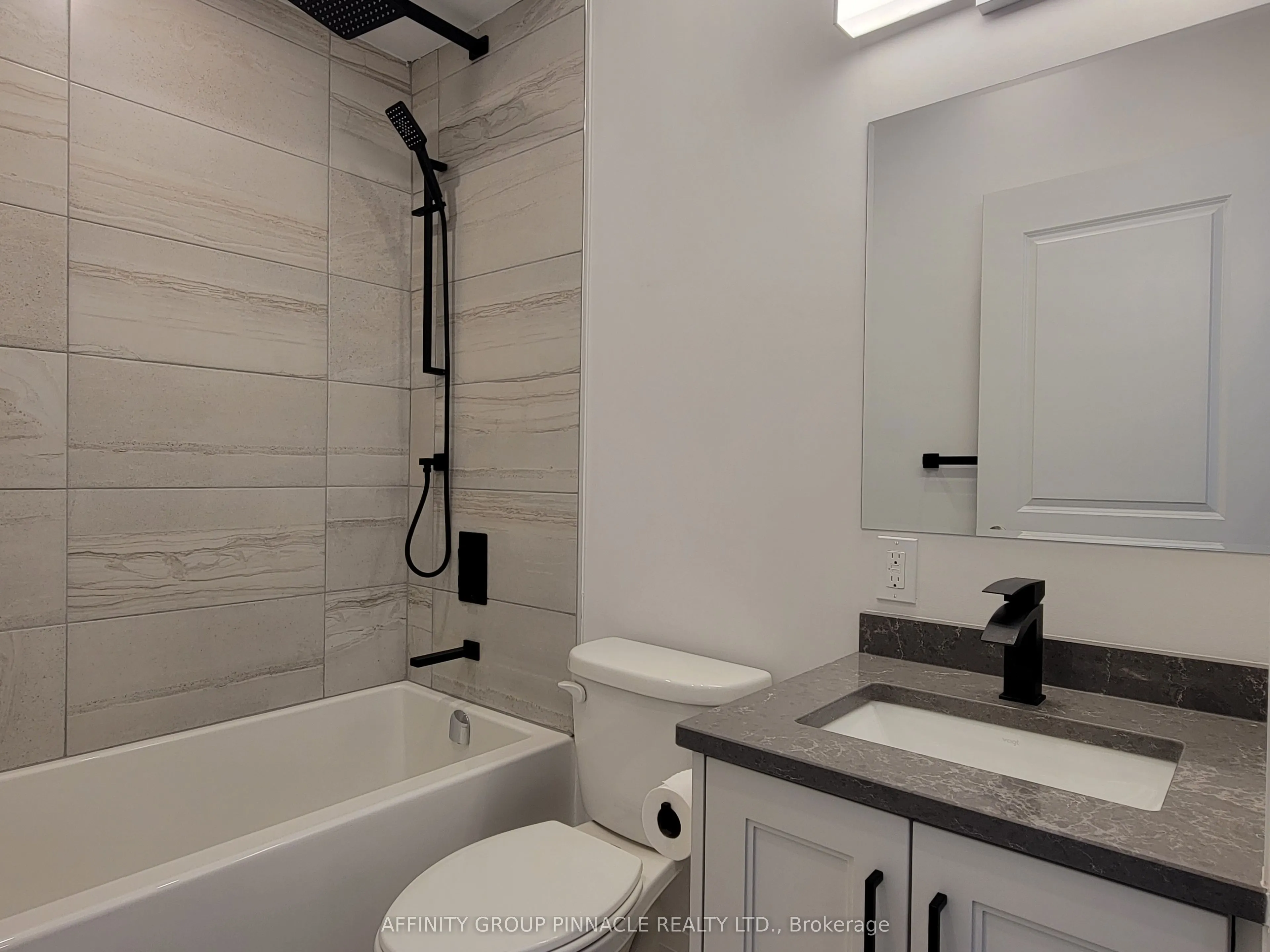 99 Louisa Street #201
