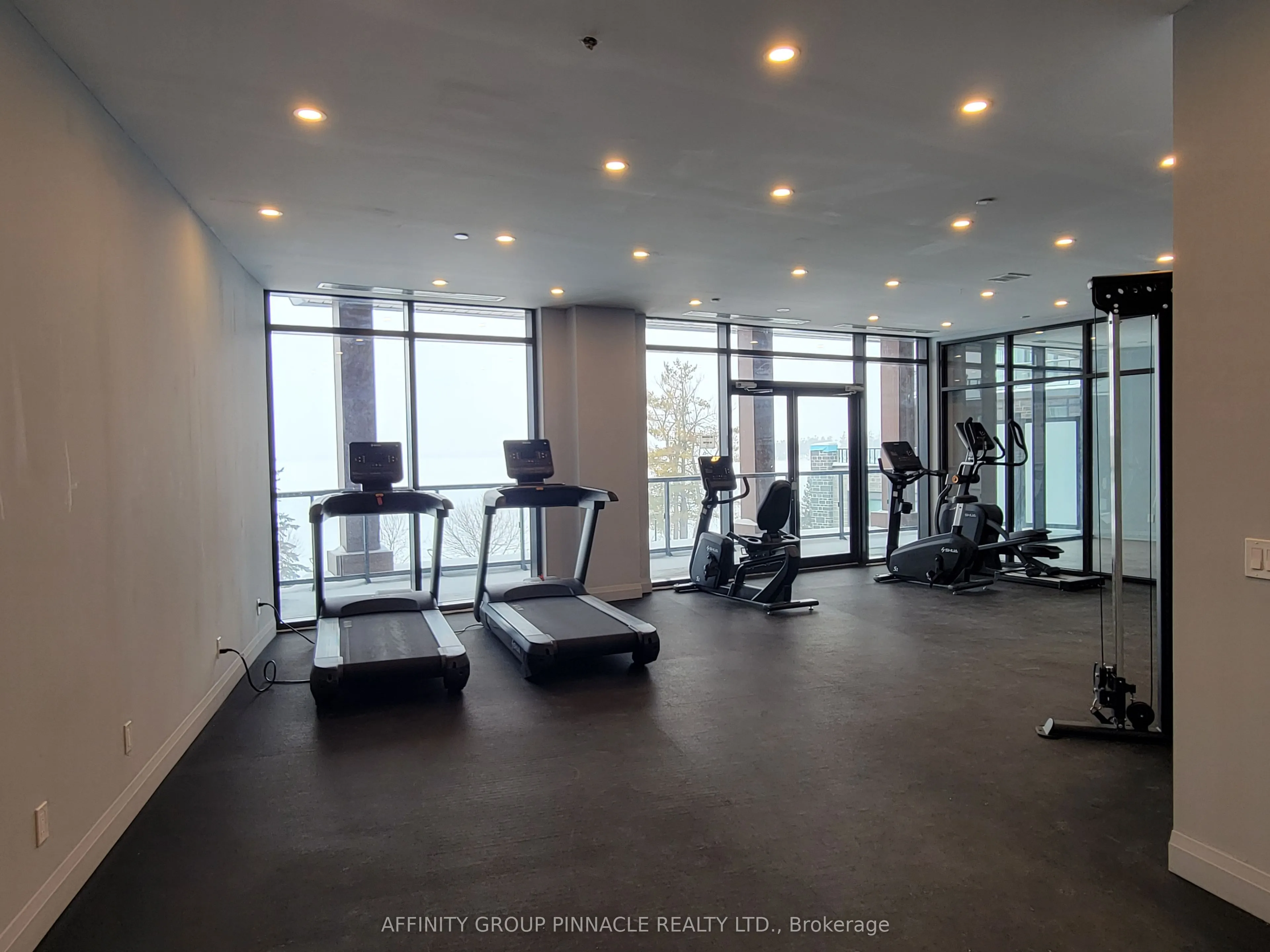 99 Louisa Street #201