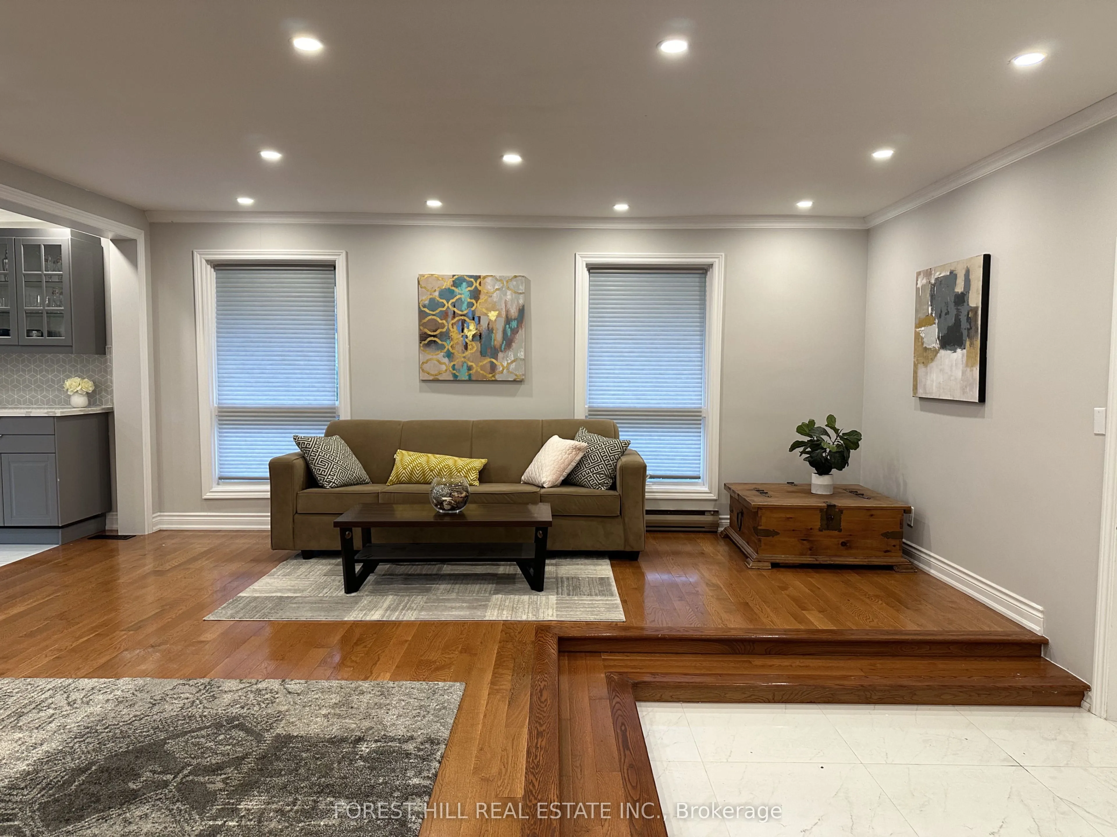 380 ASHLEY Street