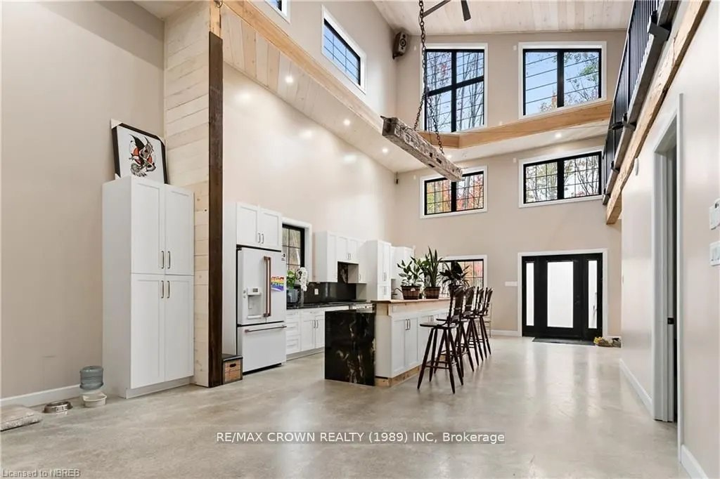 24 Sun Valley Way