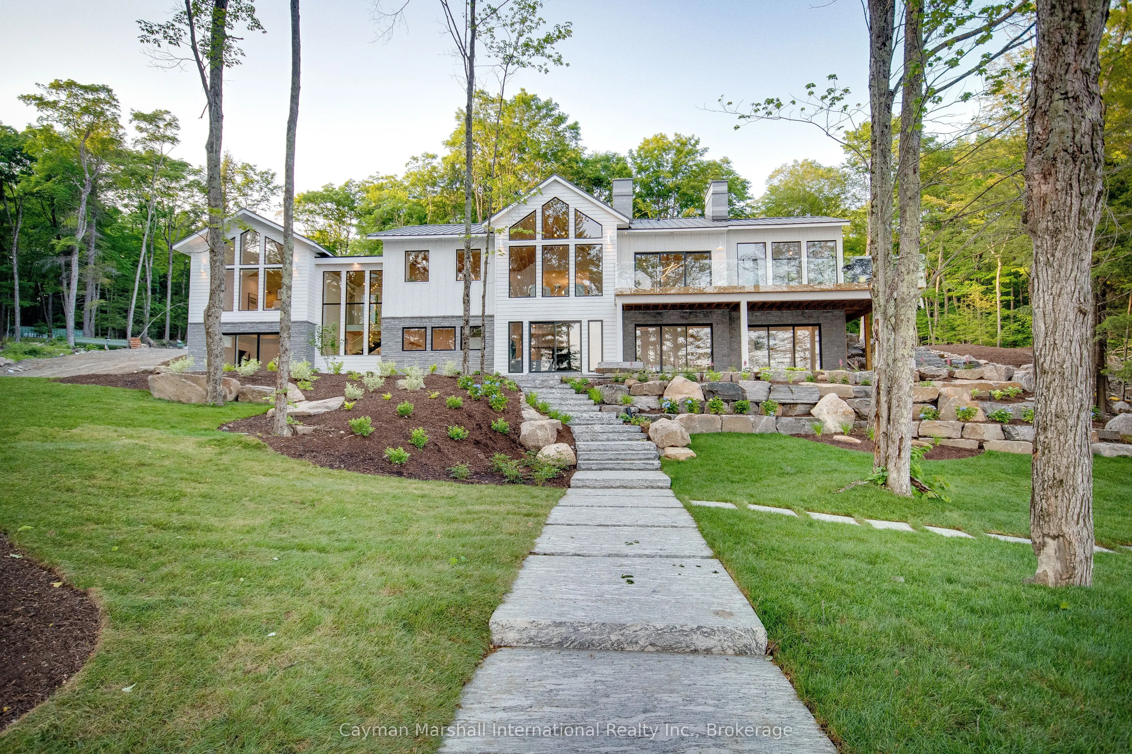1331 South Monck Drive #4
