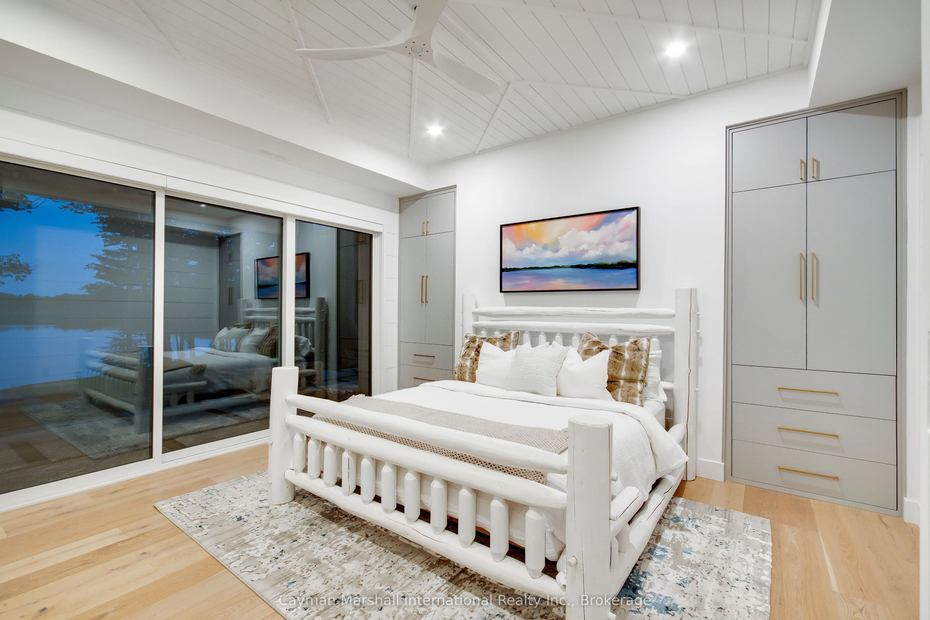 1331 South Monck Drive #4