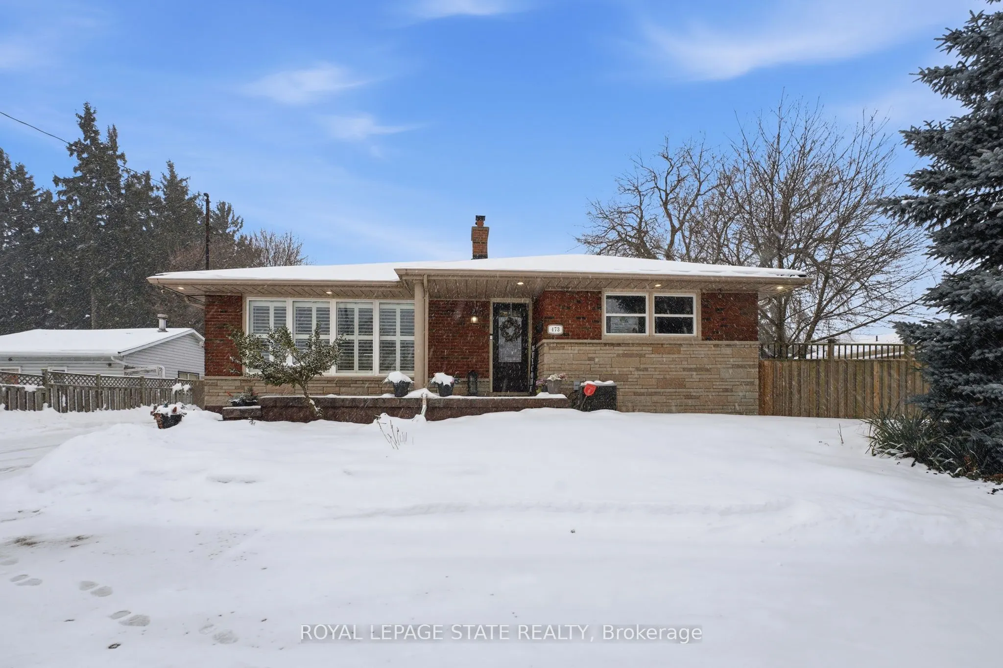 473 Mohawk Road W
