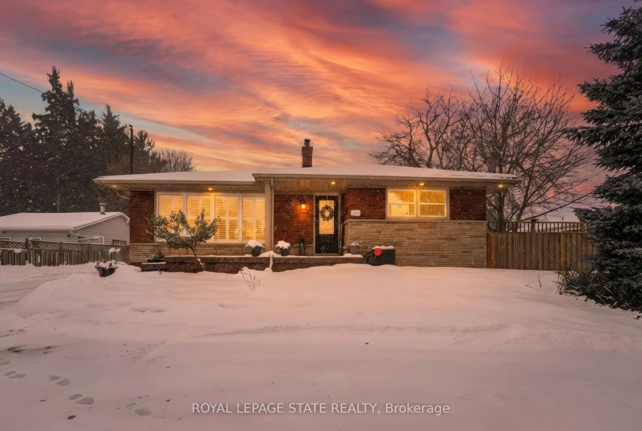 473 Mohawk Road W