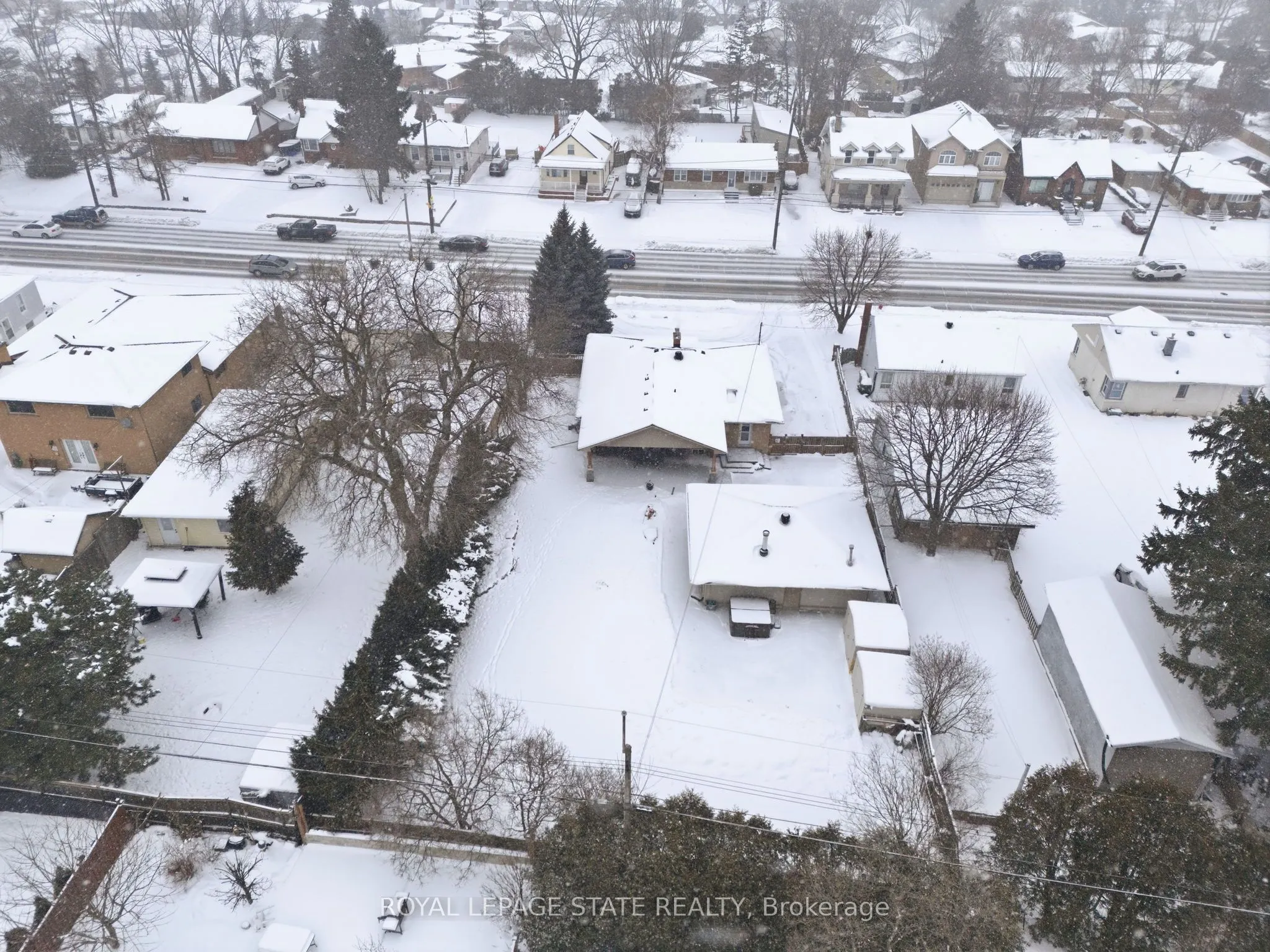 473 Mohawk Road W