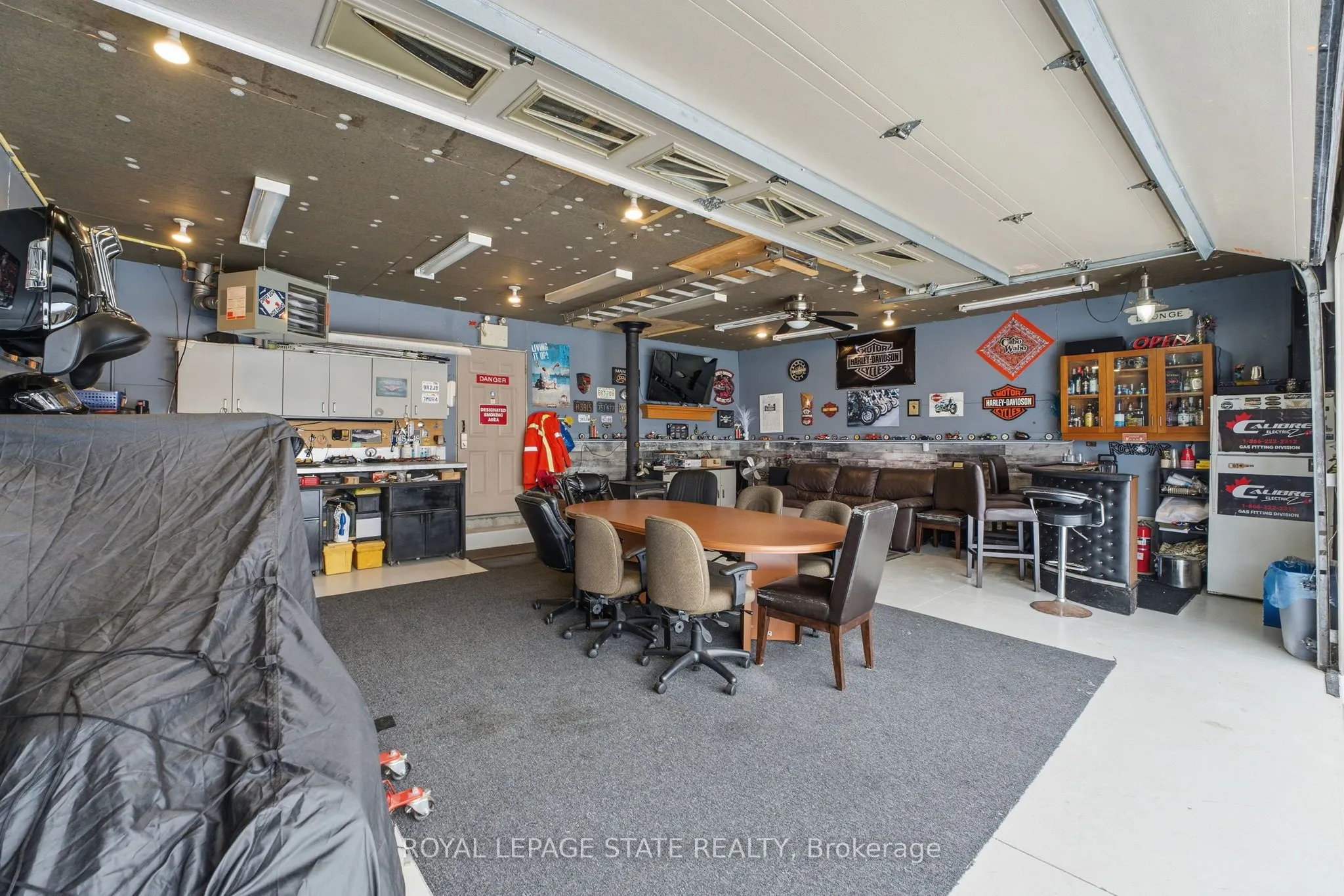 473 Mohawk Road W