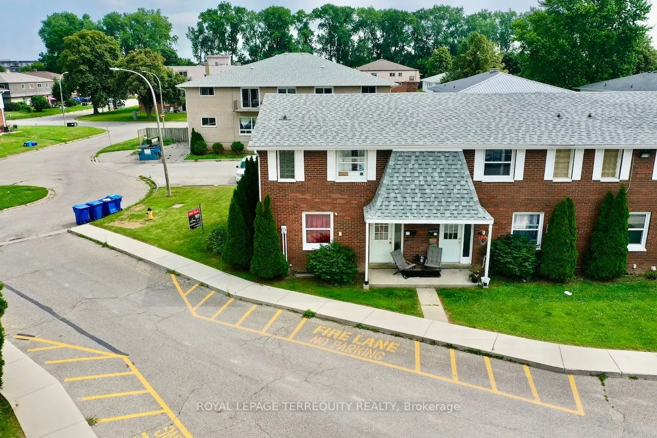 10 Orchard Place #11