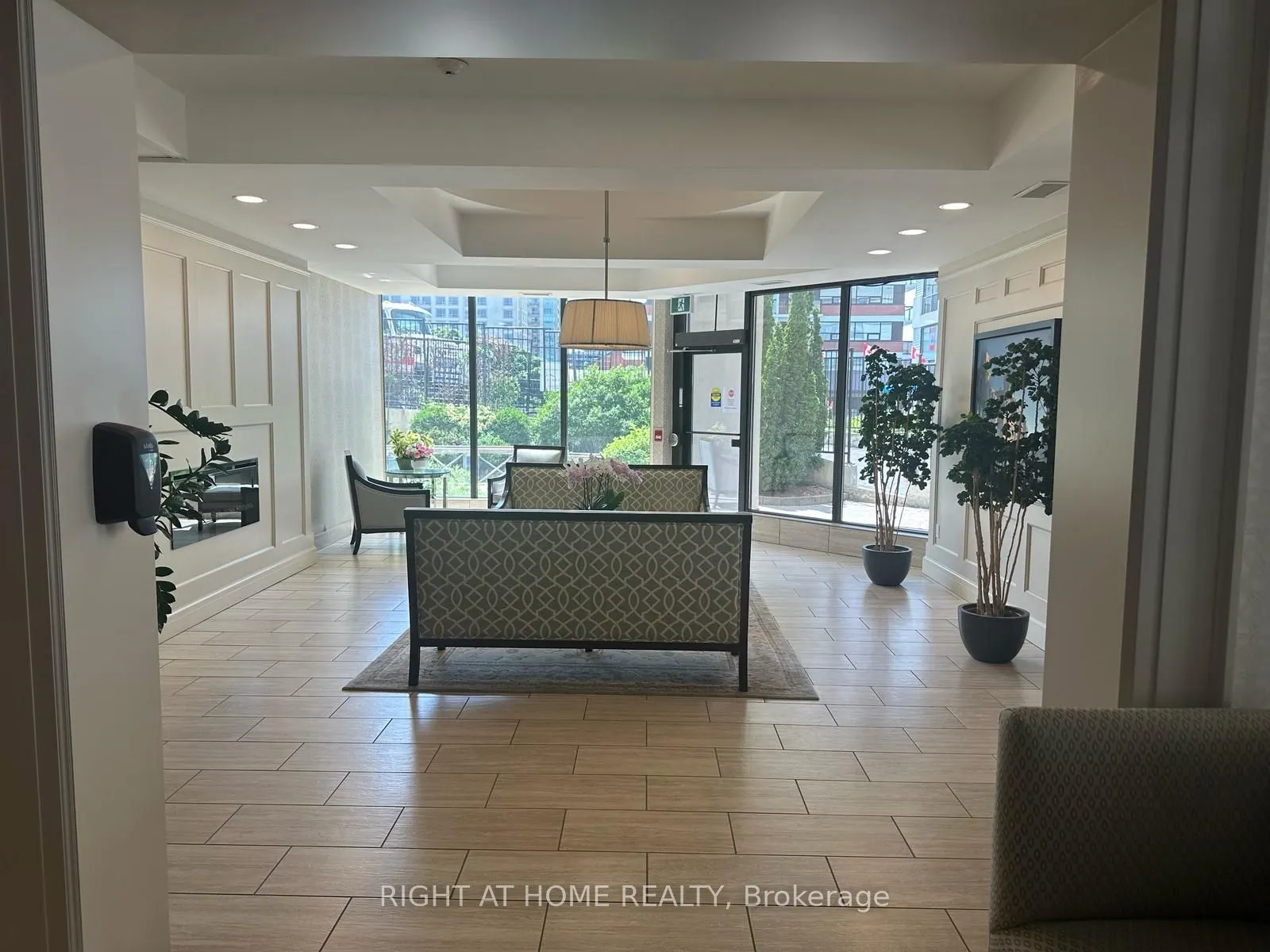 185 ONTARIO Street #1301