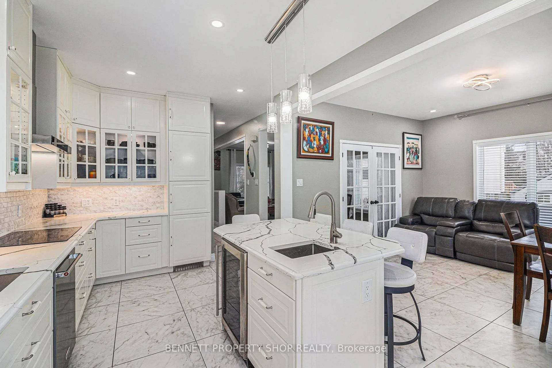 1067 Rocky Harbour Crescent