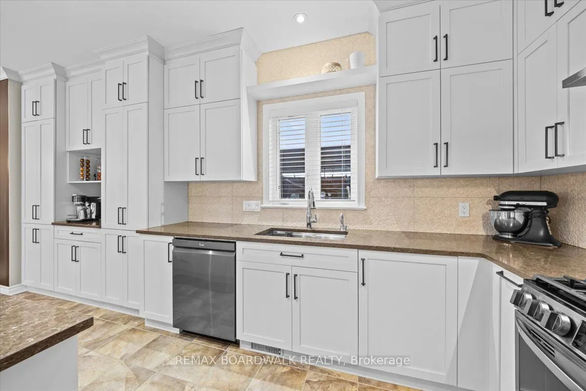 3421 Summerbreeze Drive