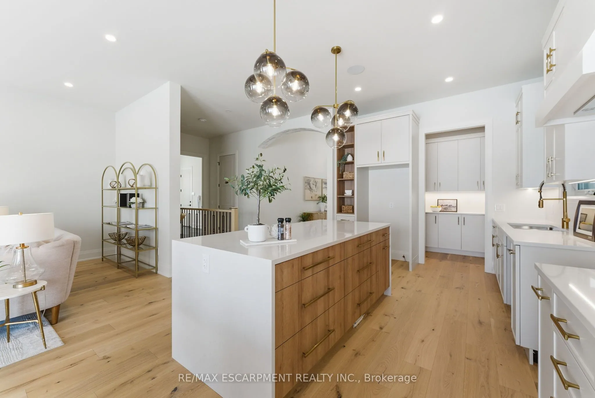 15 Oakley Drive