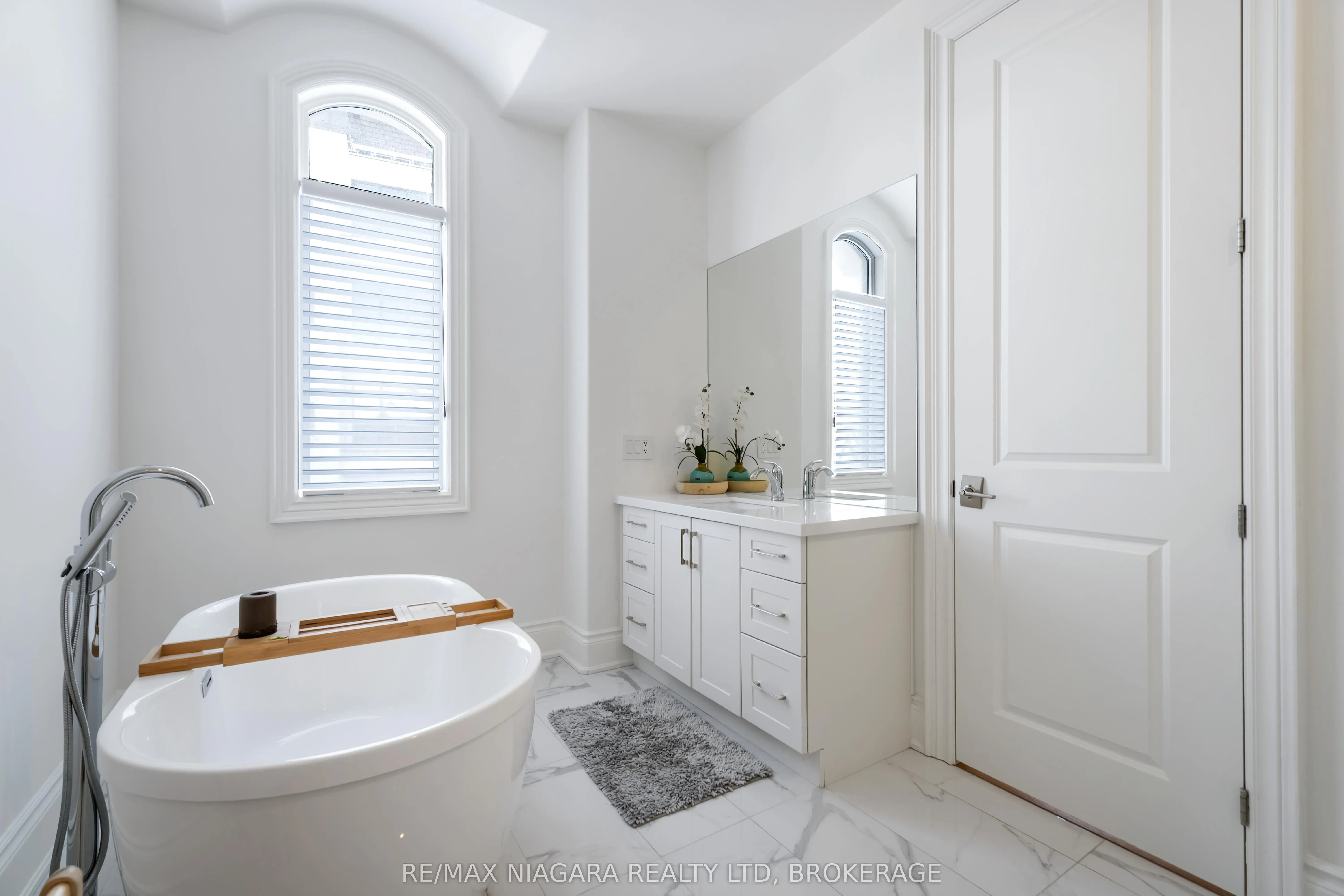 15 Arbourvale Common Road #7