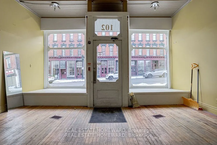 102 Walton Street