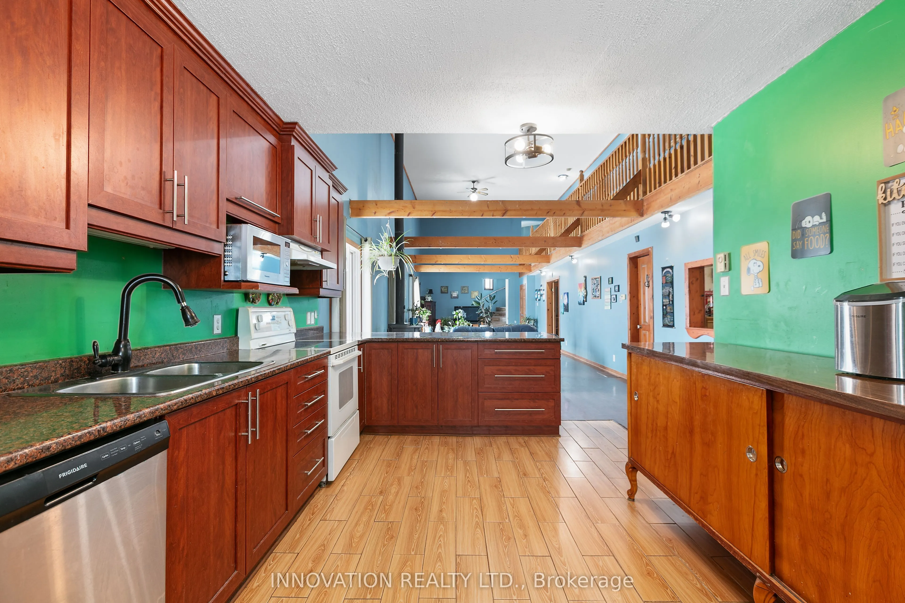 1270 Concession 8 Road