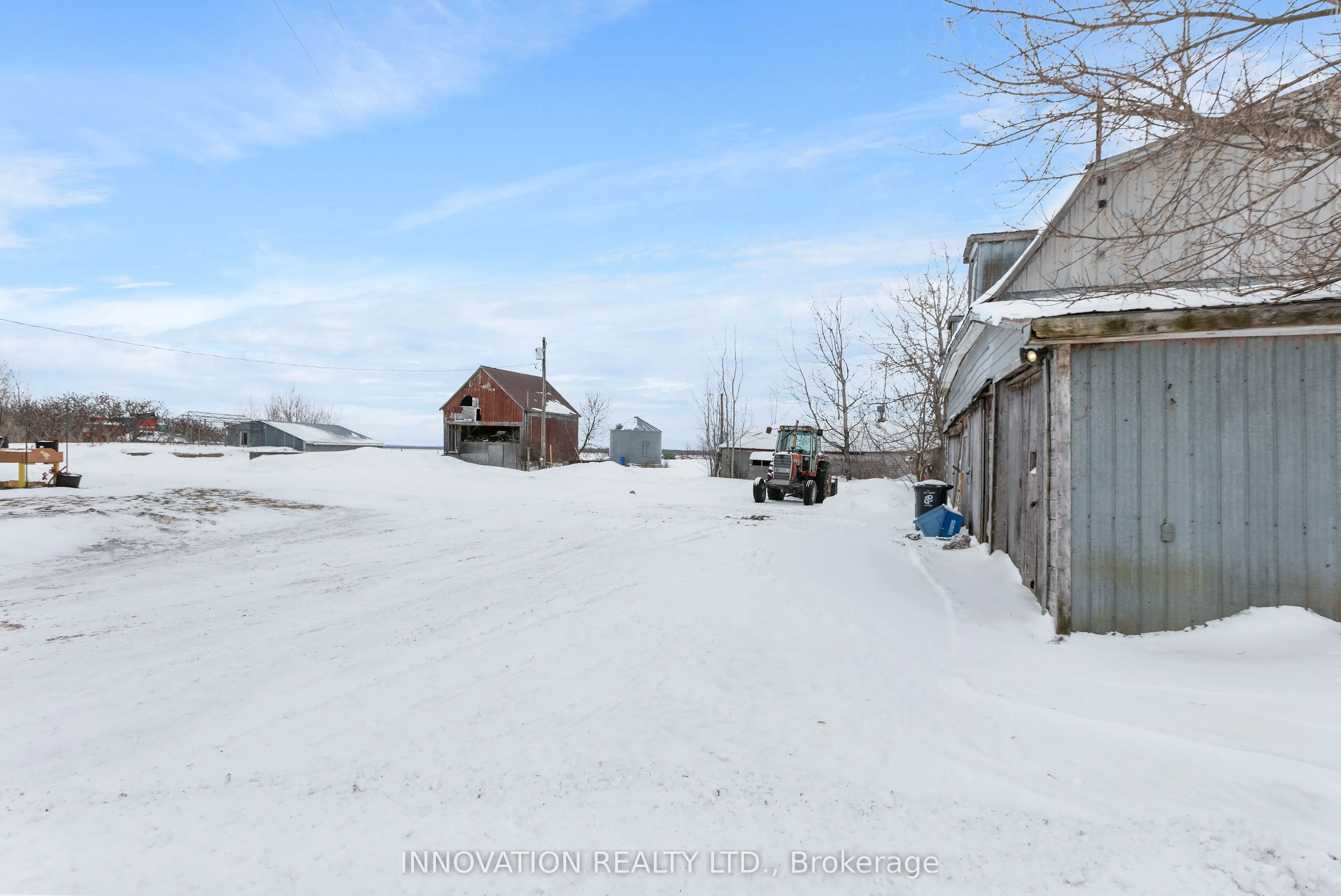 1270 Concession 8 Road