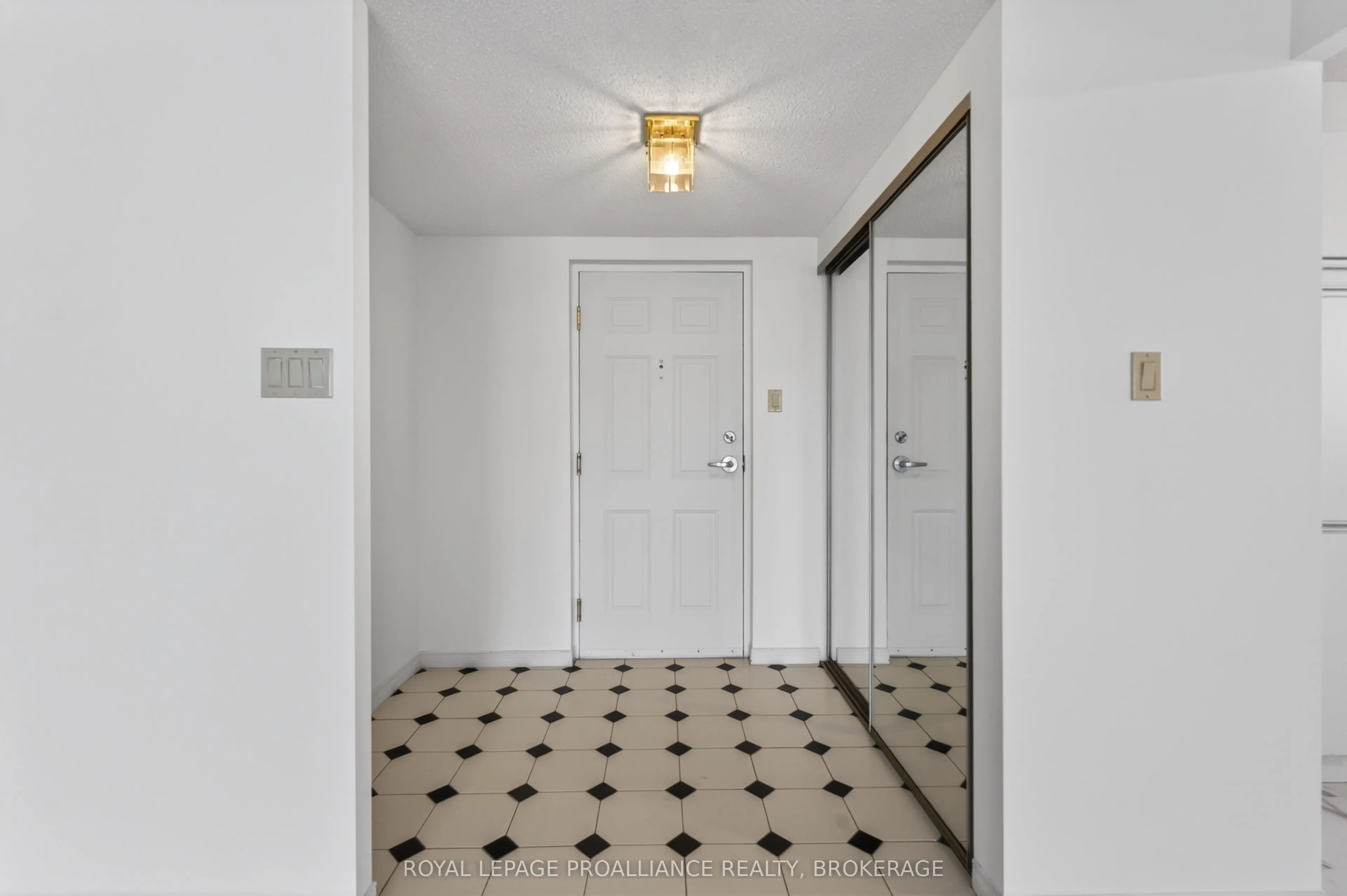 257 Bath Road #1006