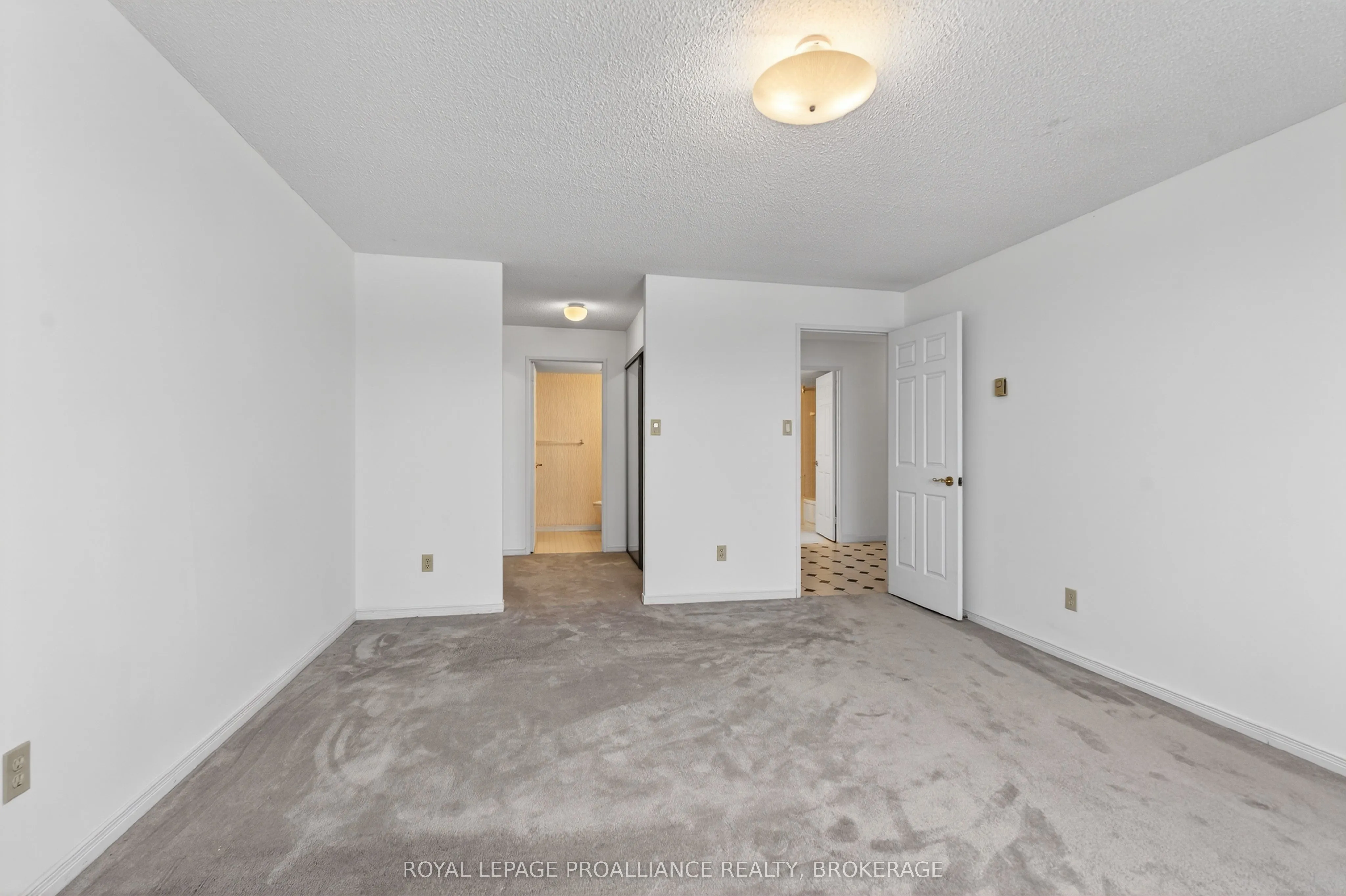 257 Bath Road #1006