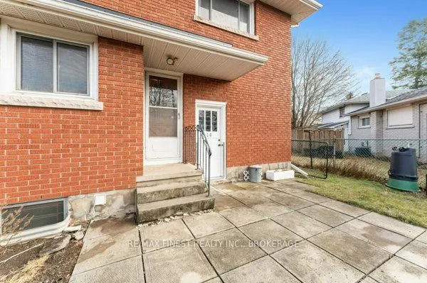 14 Machar Place
