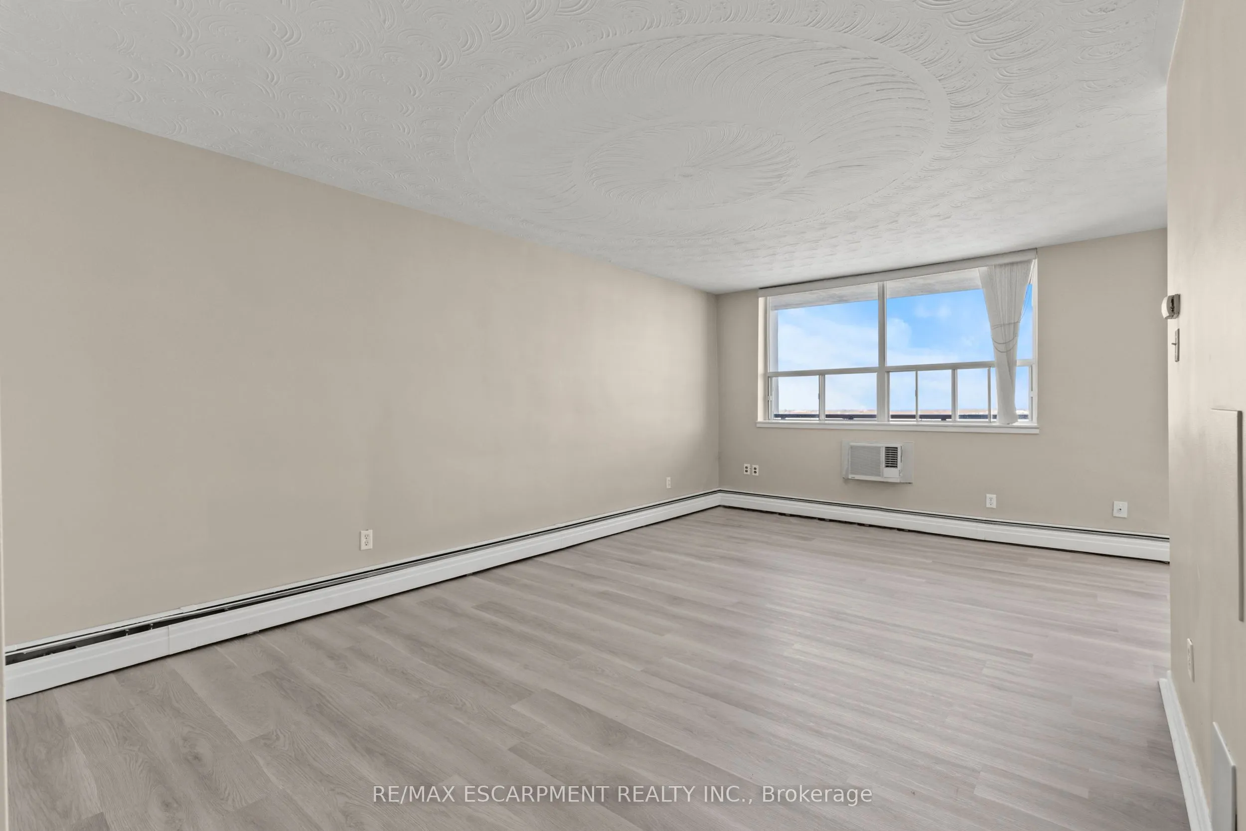 359 Geneva Street #1004