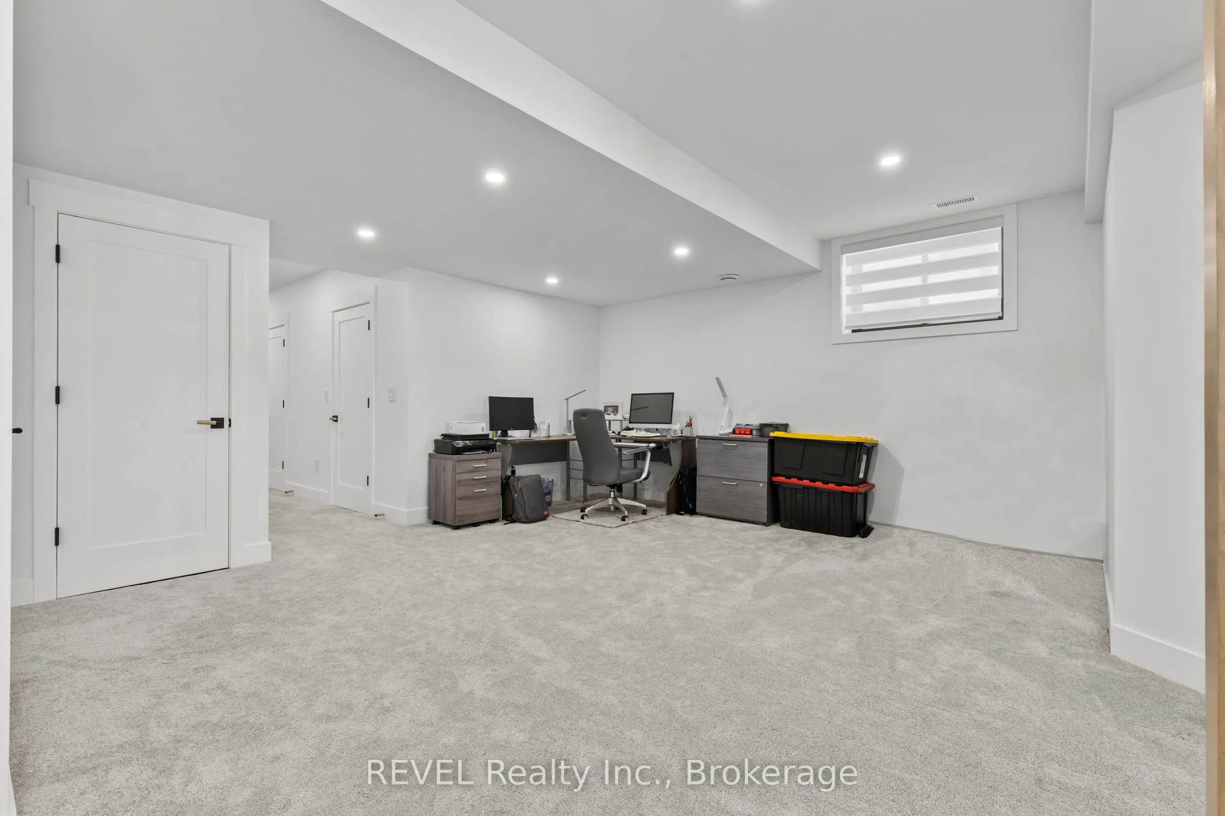 55 Swan Avenue
