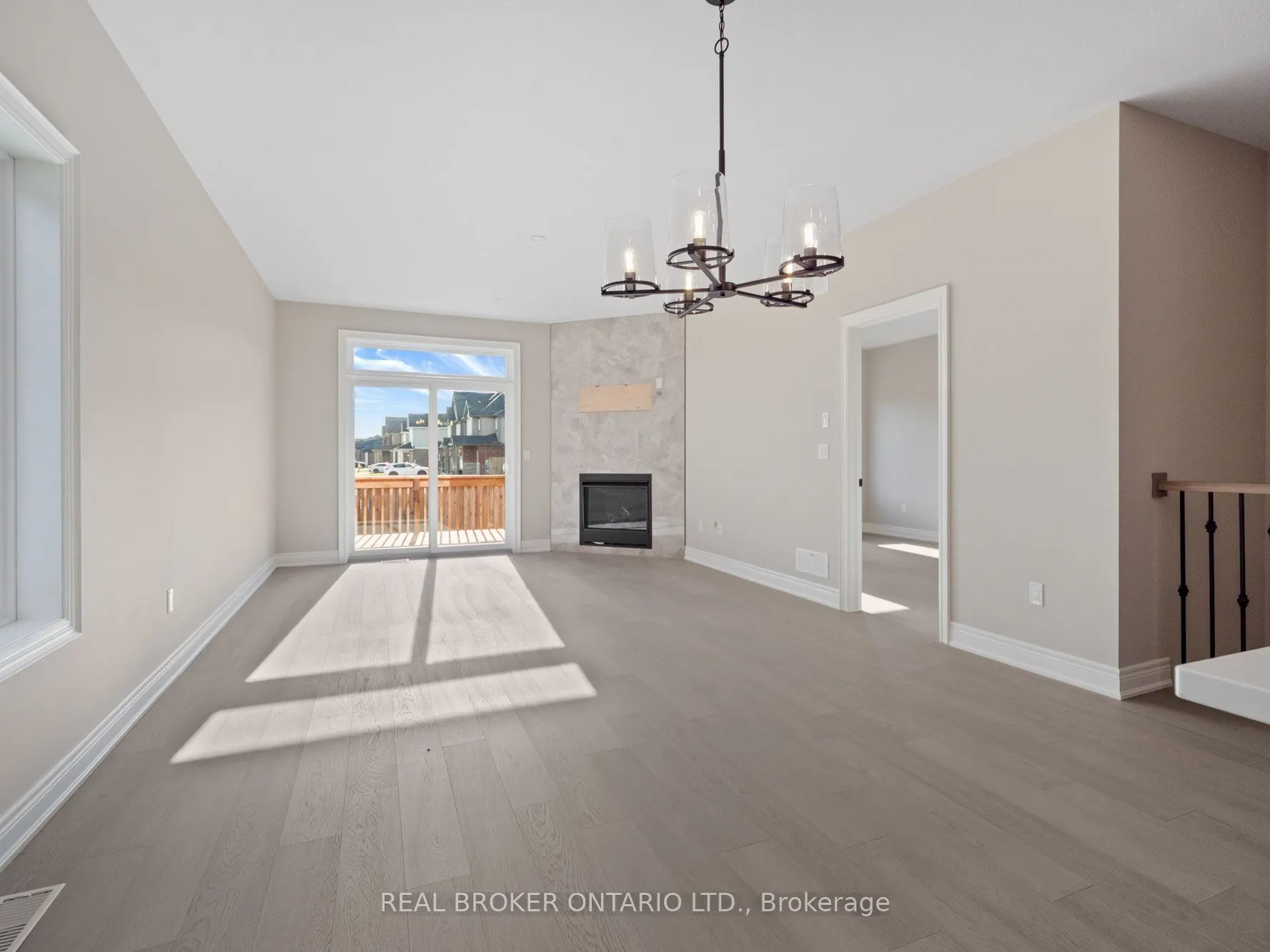 26 AUSTIN Drive