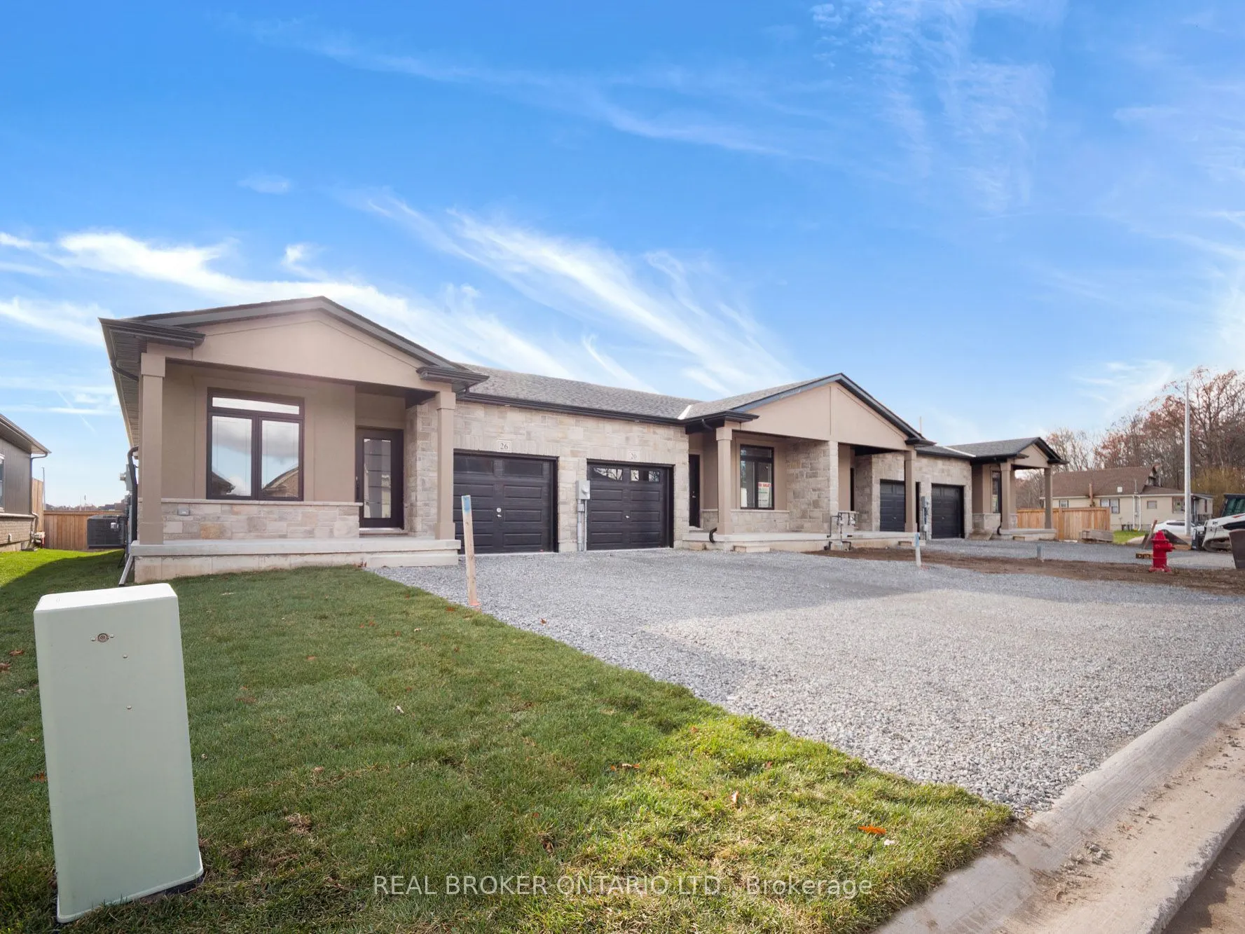 26 AUSTIN Drive