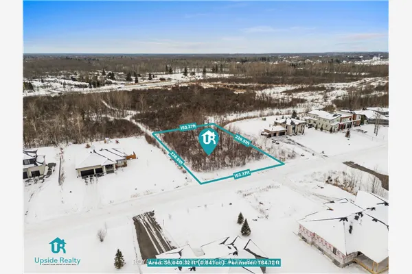 671 Ballycastle Crescent