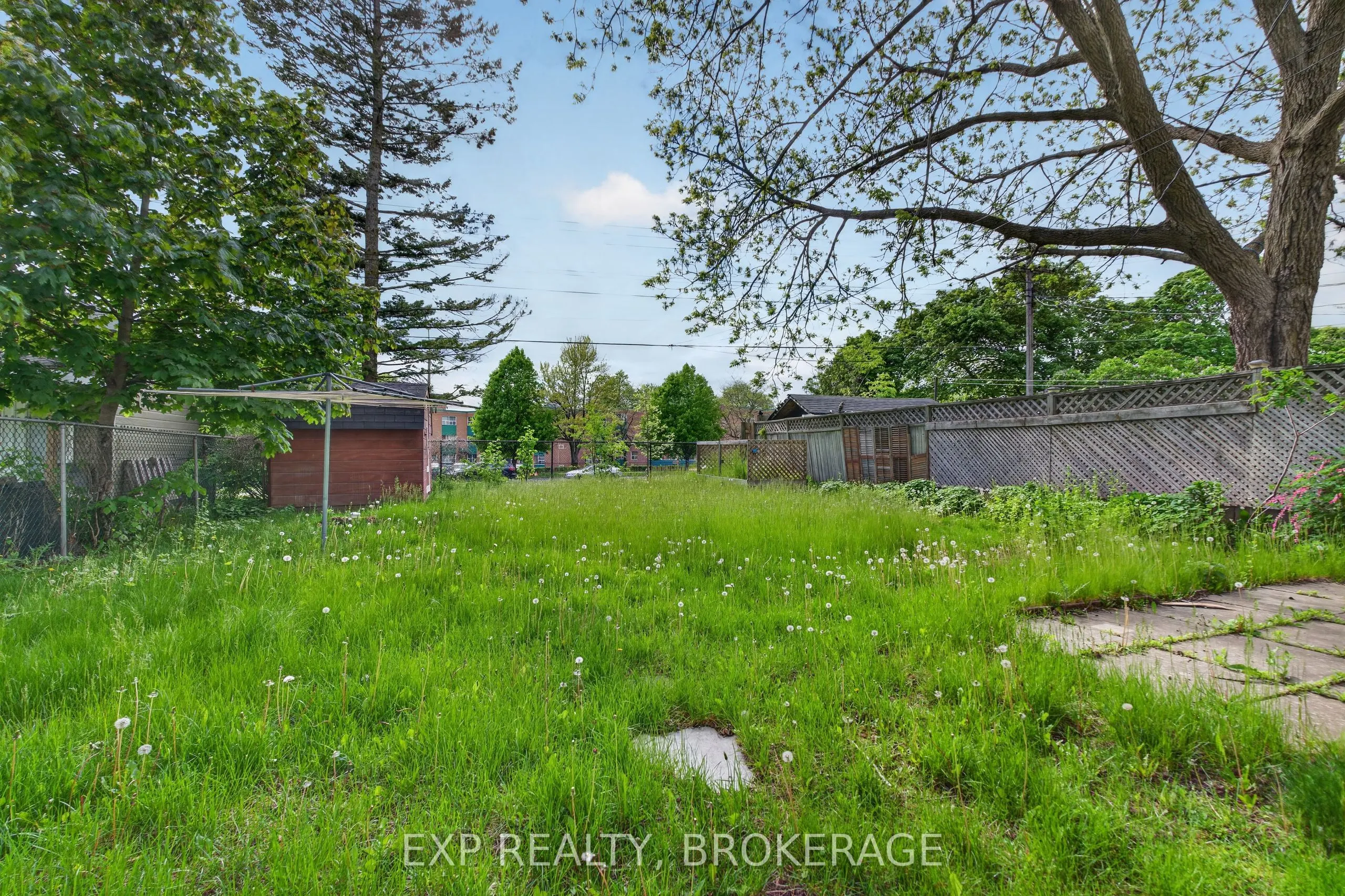 340 PALACE Road