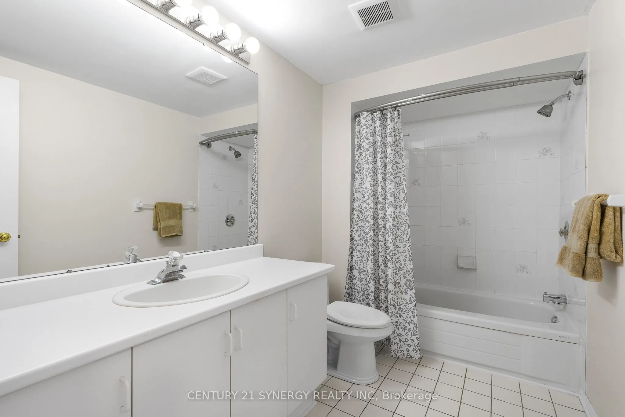 32 Innesbrook Court #16