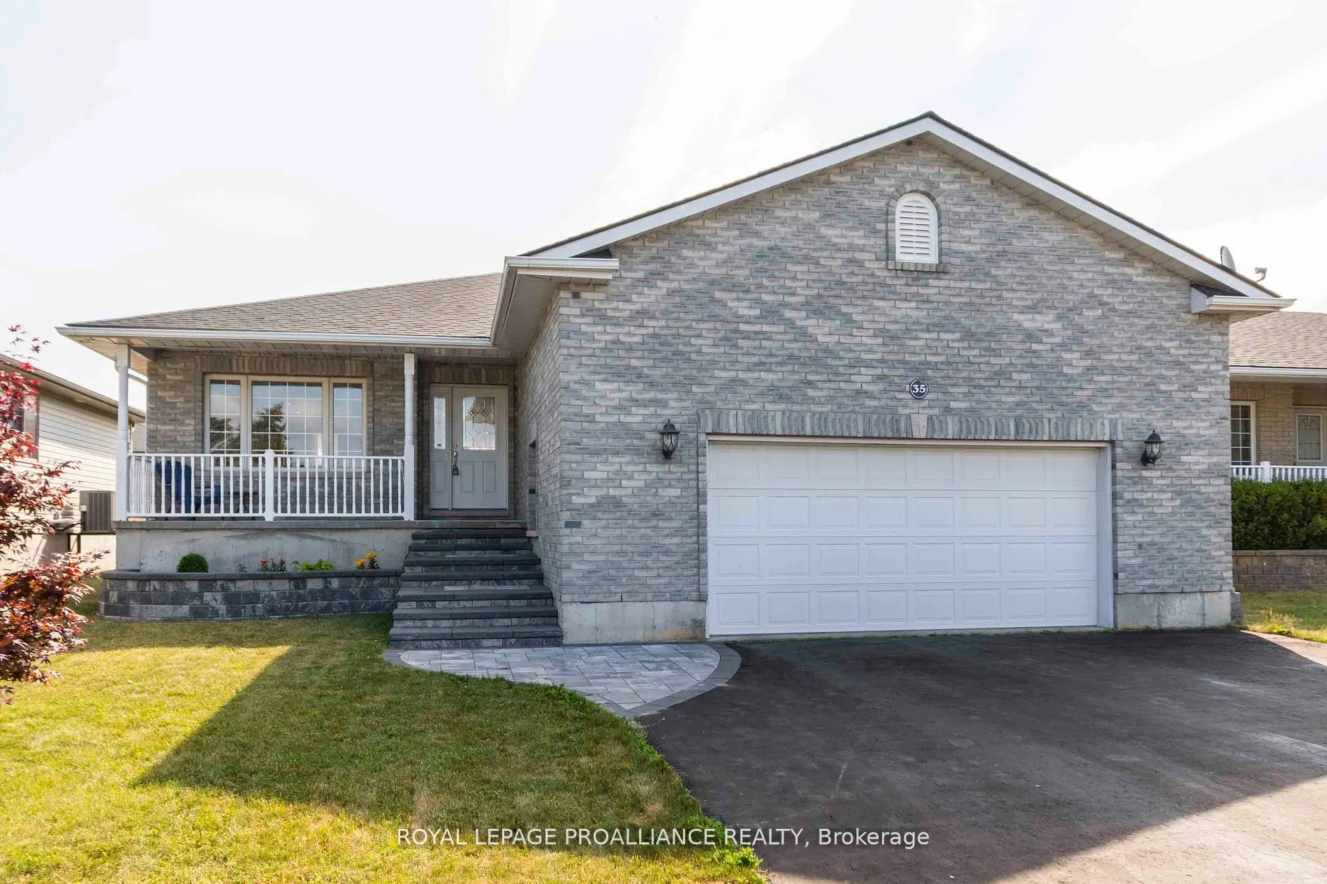 35 Forest Valley Drive