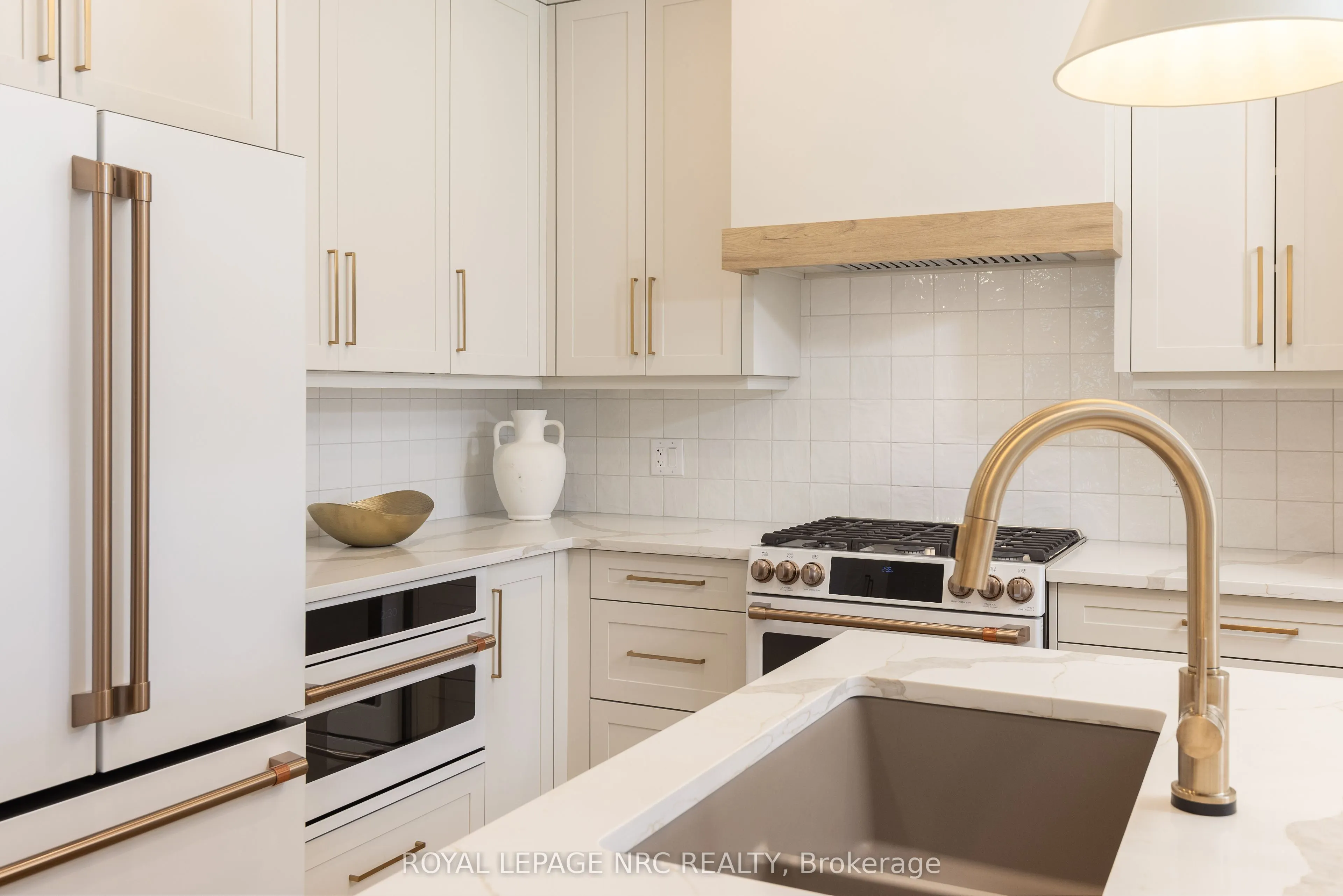 574 Seneca Drive #70F