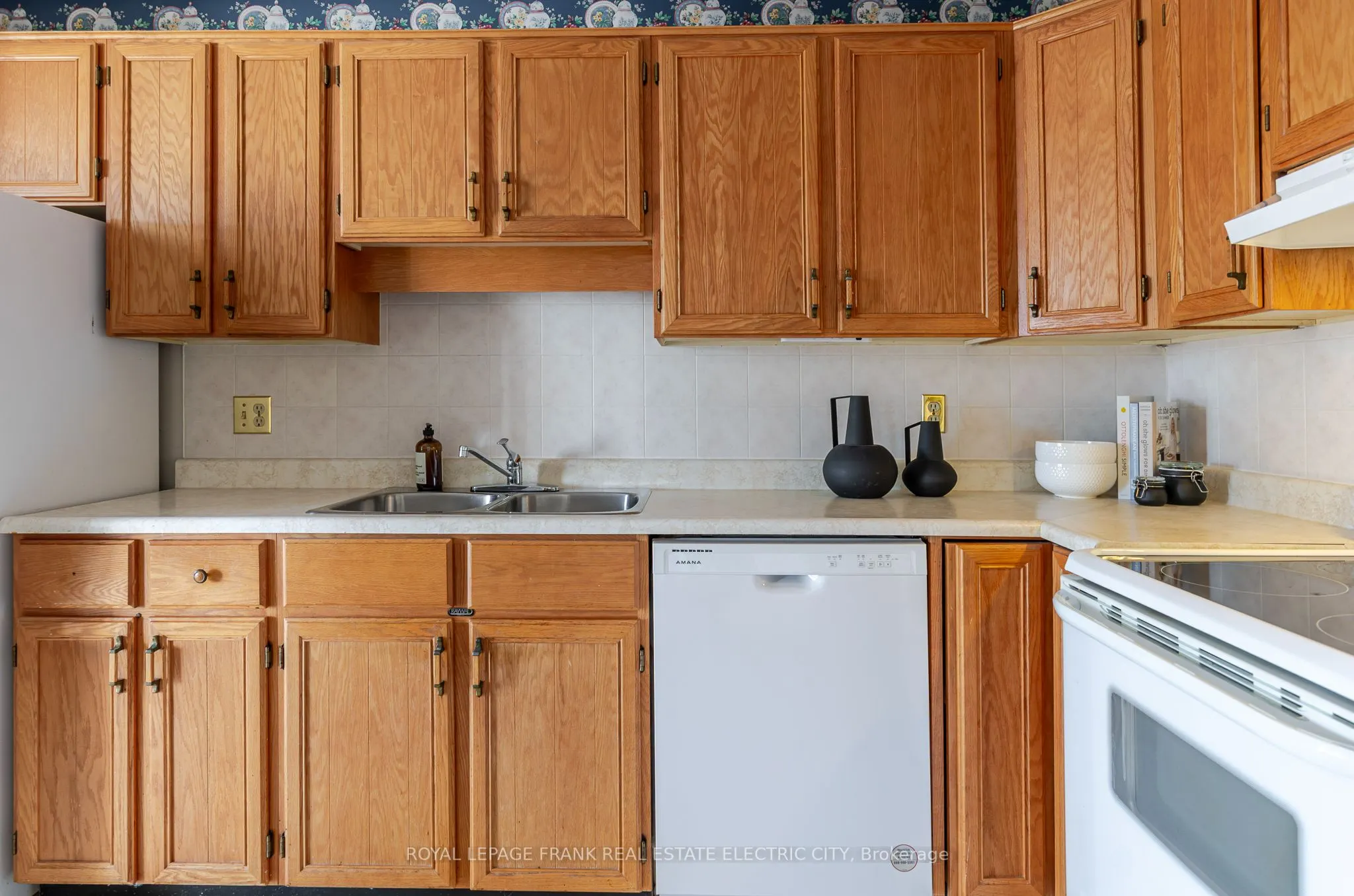 36 Champlain Crescent #30