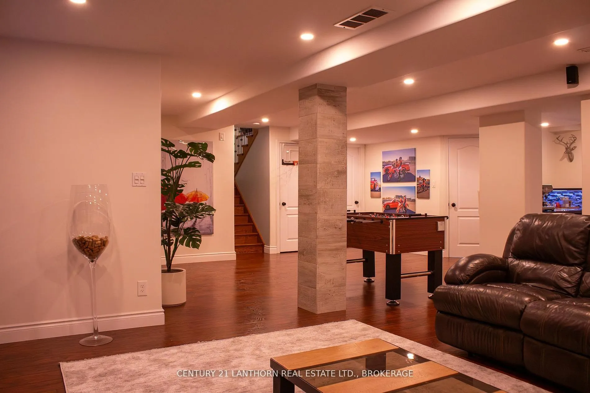 1500 Crimson Crescent