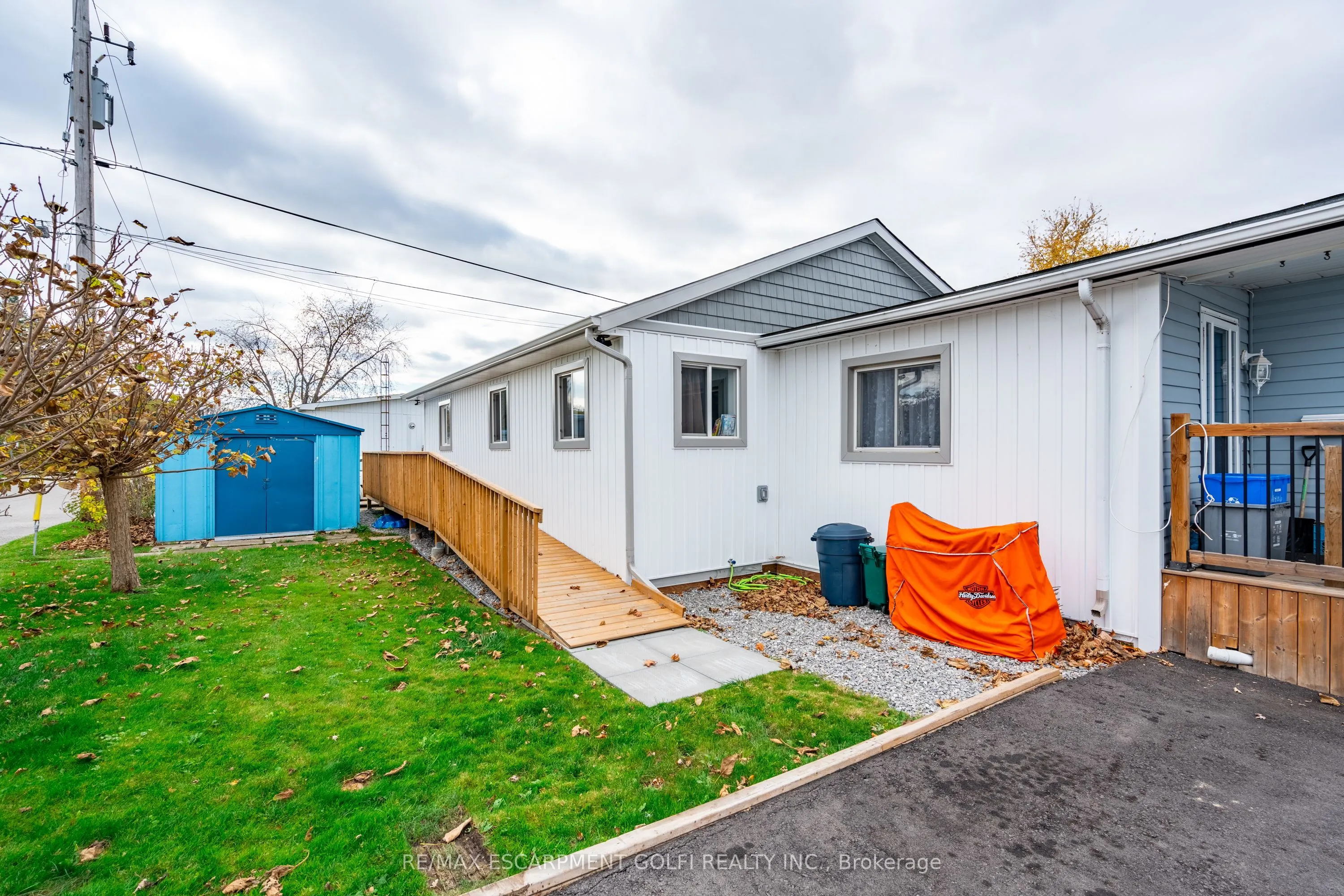 4588 Martha Lane