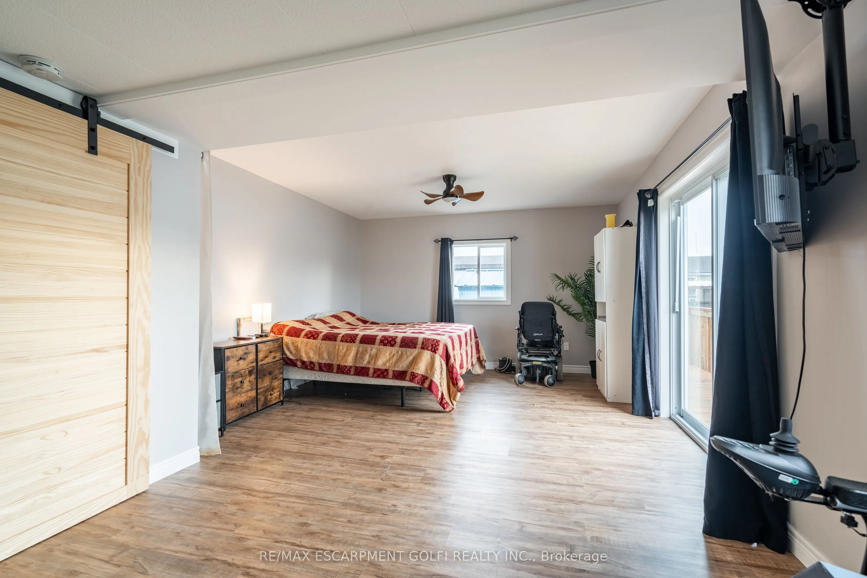 4588 Martha Lane