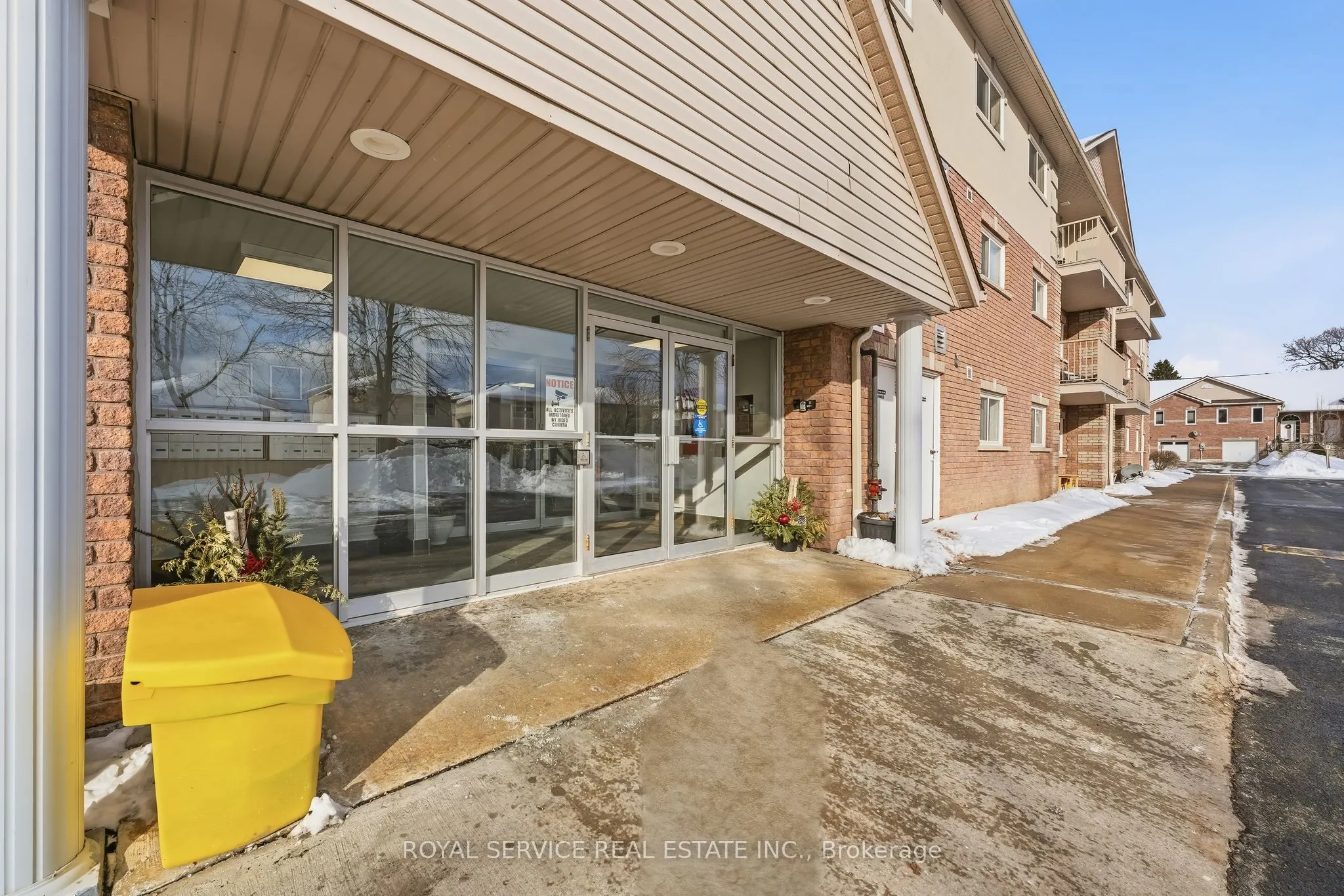 841 Battell Street #304