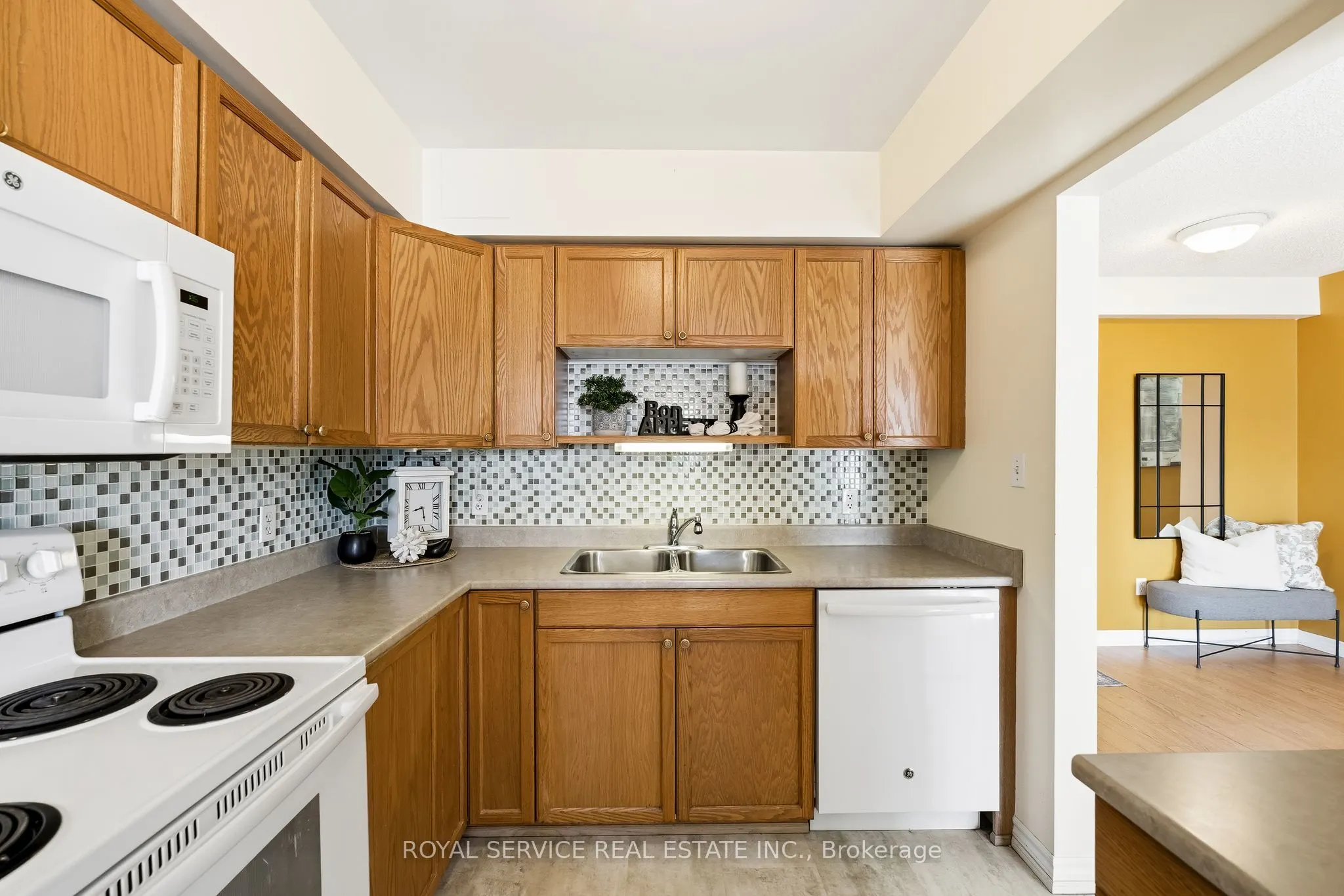841 Battell Street #304