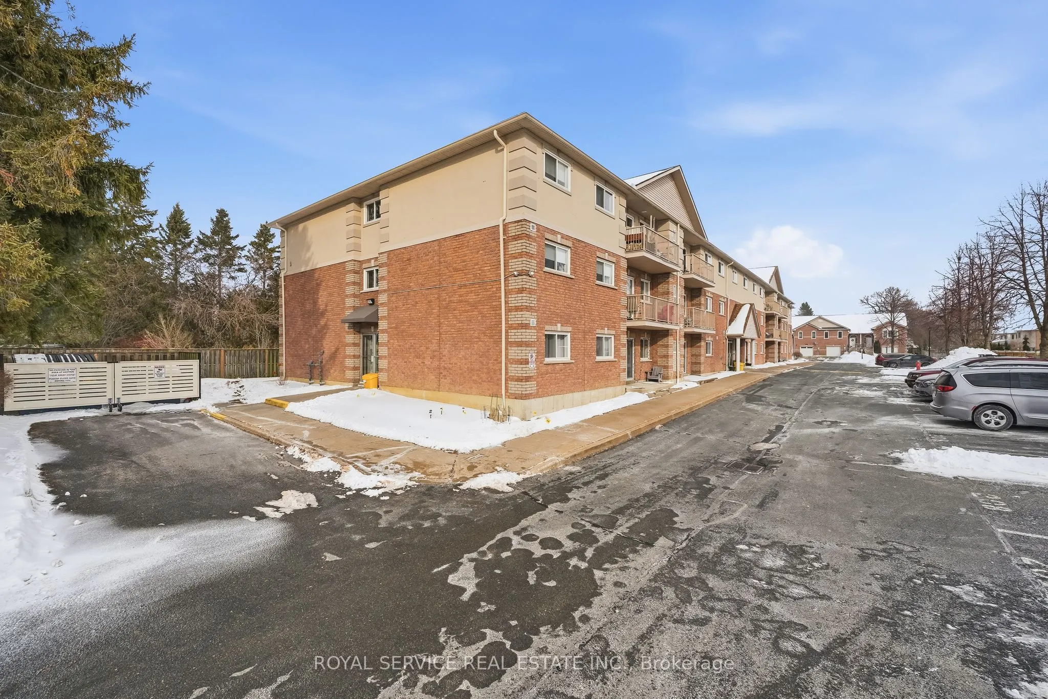 841 Battell Street #304