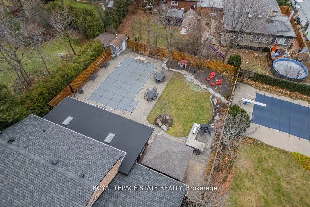 29 Woodside Drive