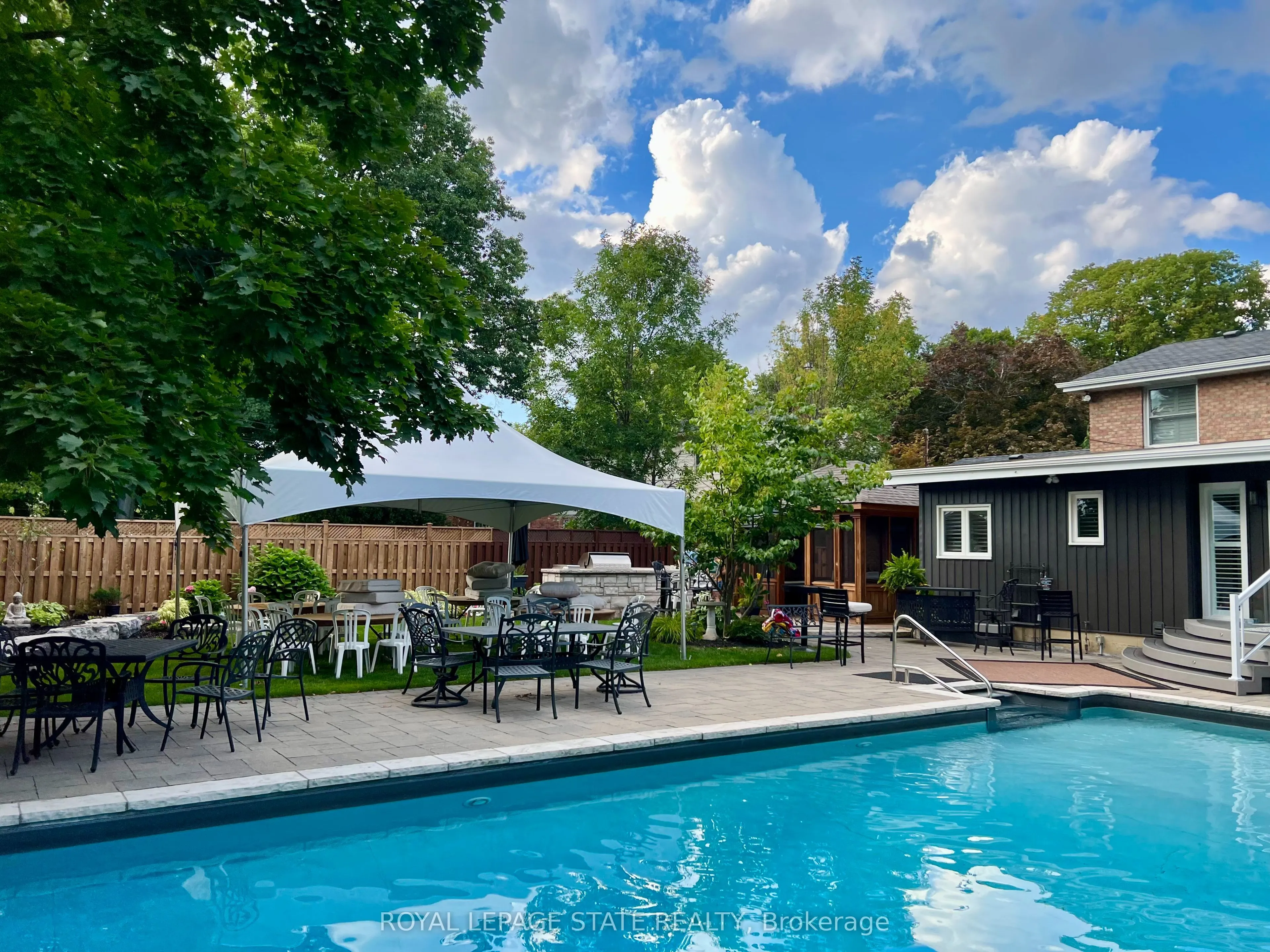 29 Woodside Drive