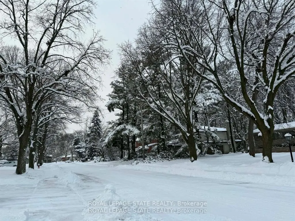 29 Woodside Drive