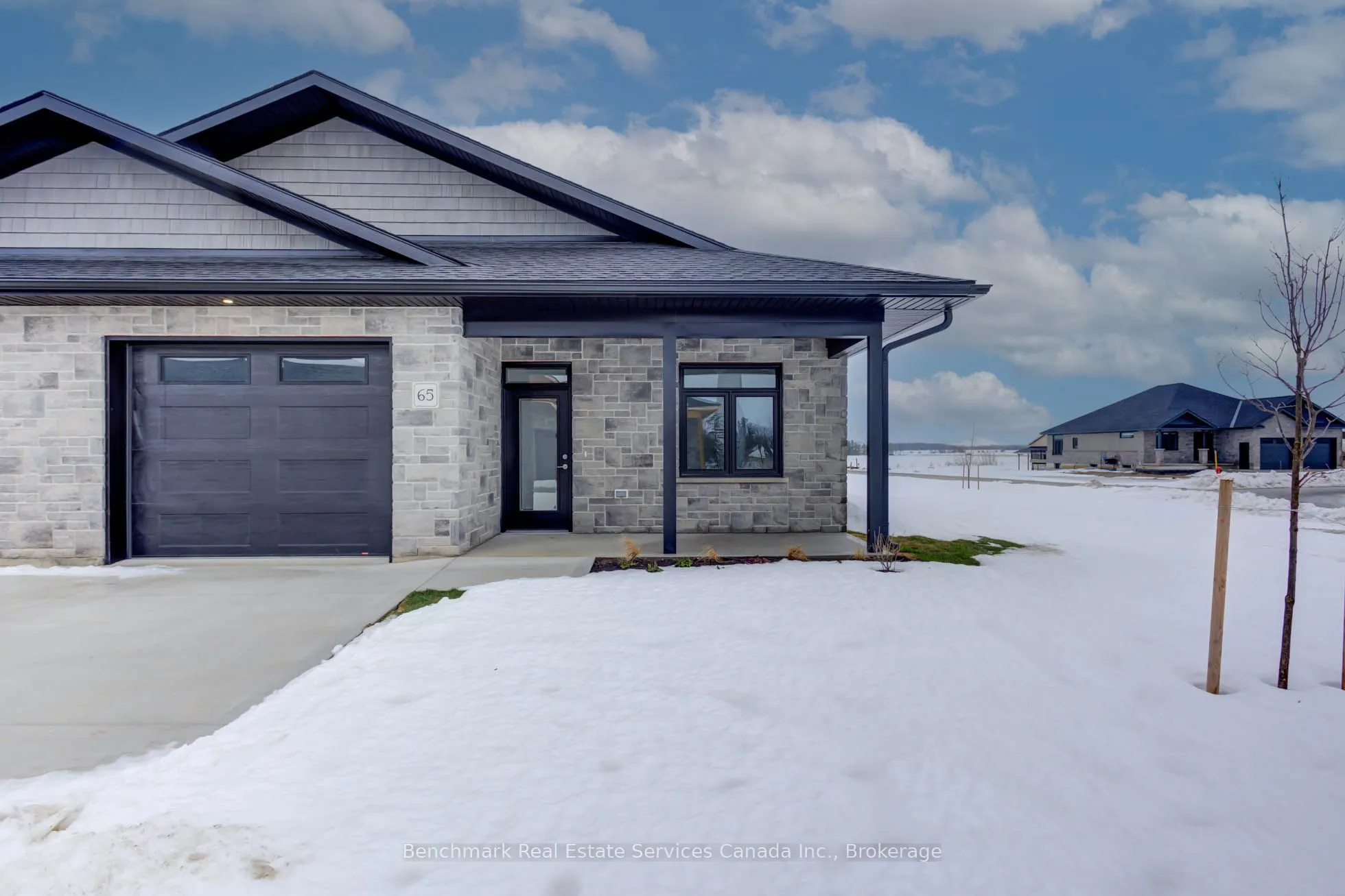 65 Cavalier Crescent #65